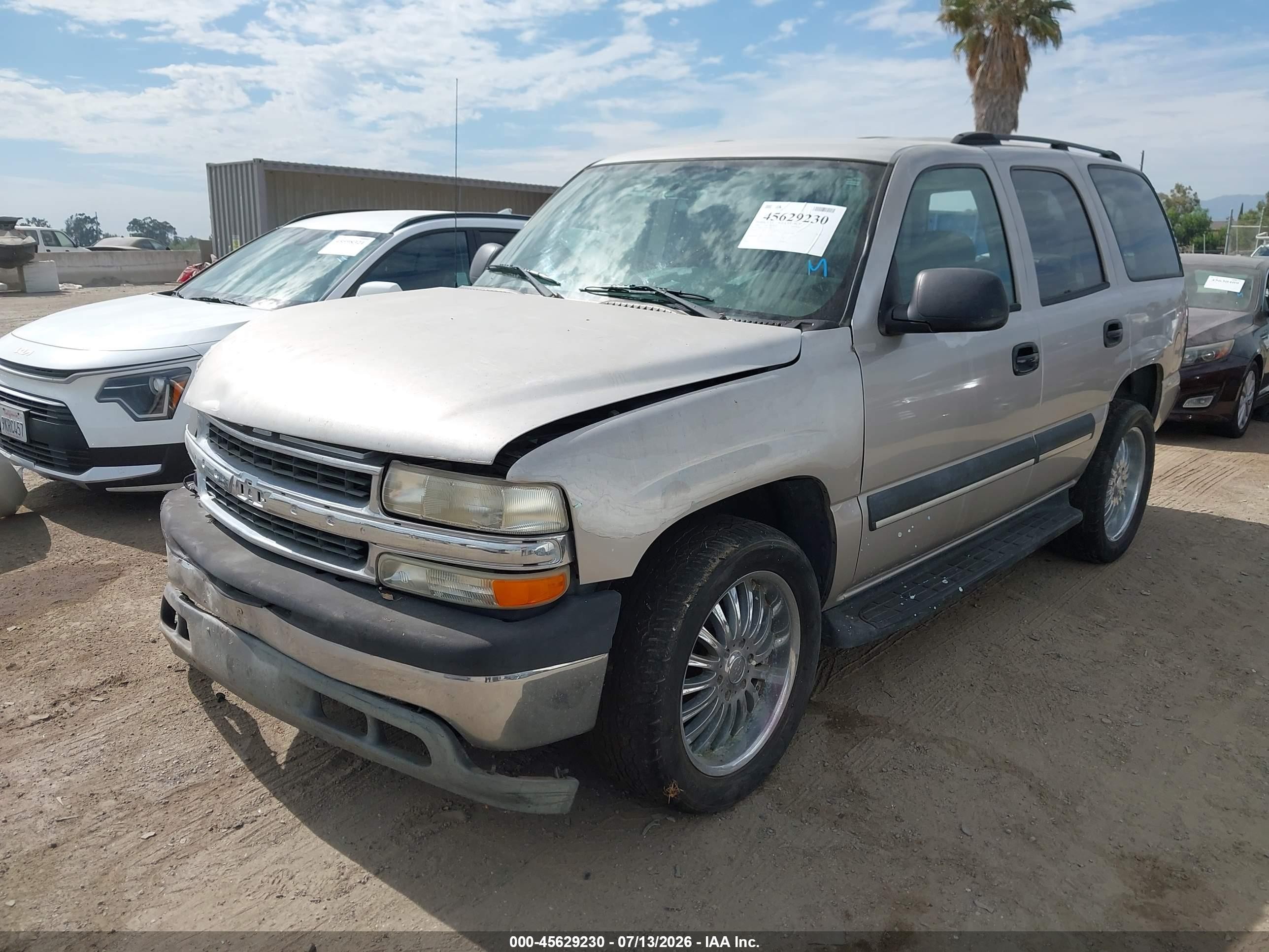 2004 Chevrolet Tahoe Ls Beige vin: 1GNEC13T34R197778