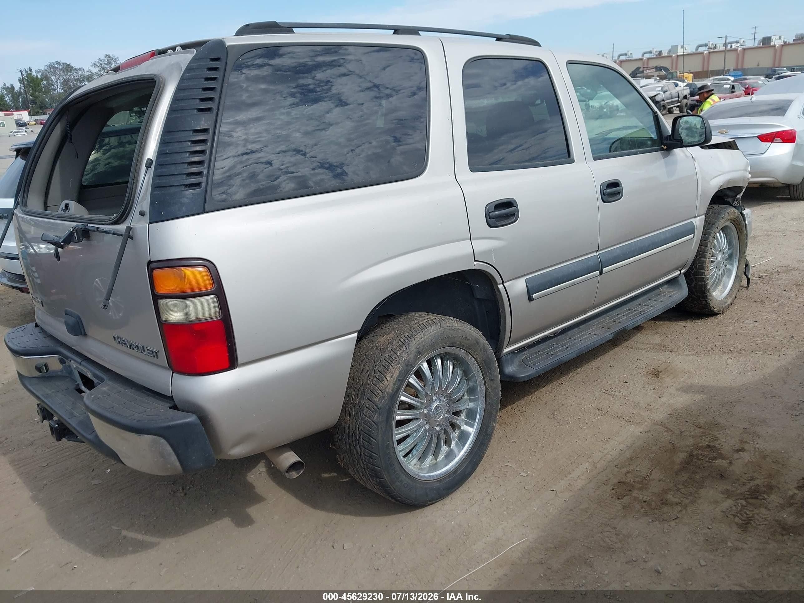 2004 Chevrolet Tahoe Ls Beige vin: 1GNEC13T34R197778