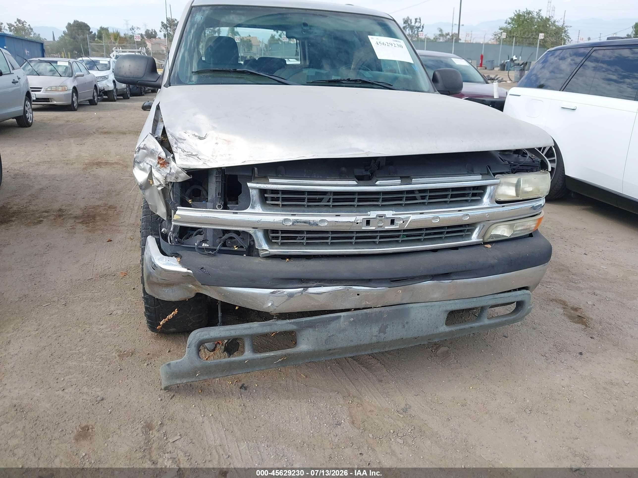 2004 Chevrolet Tahoe Ls Beige vin: 1GNEC13T34R197778