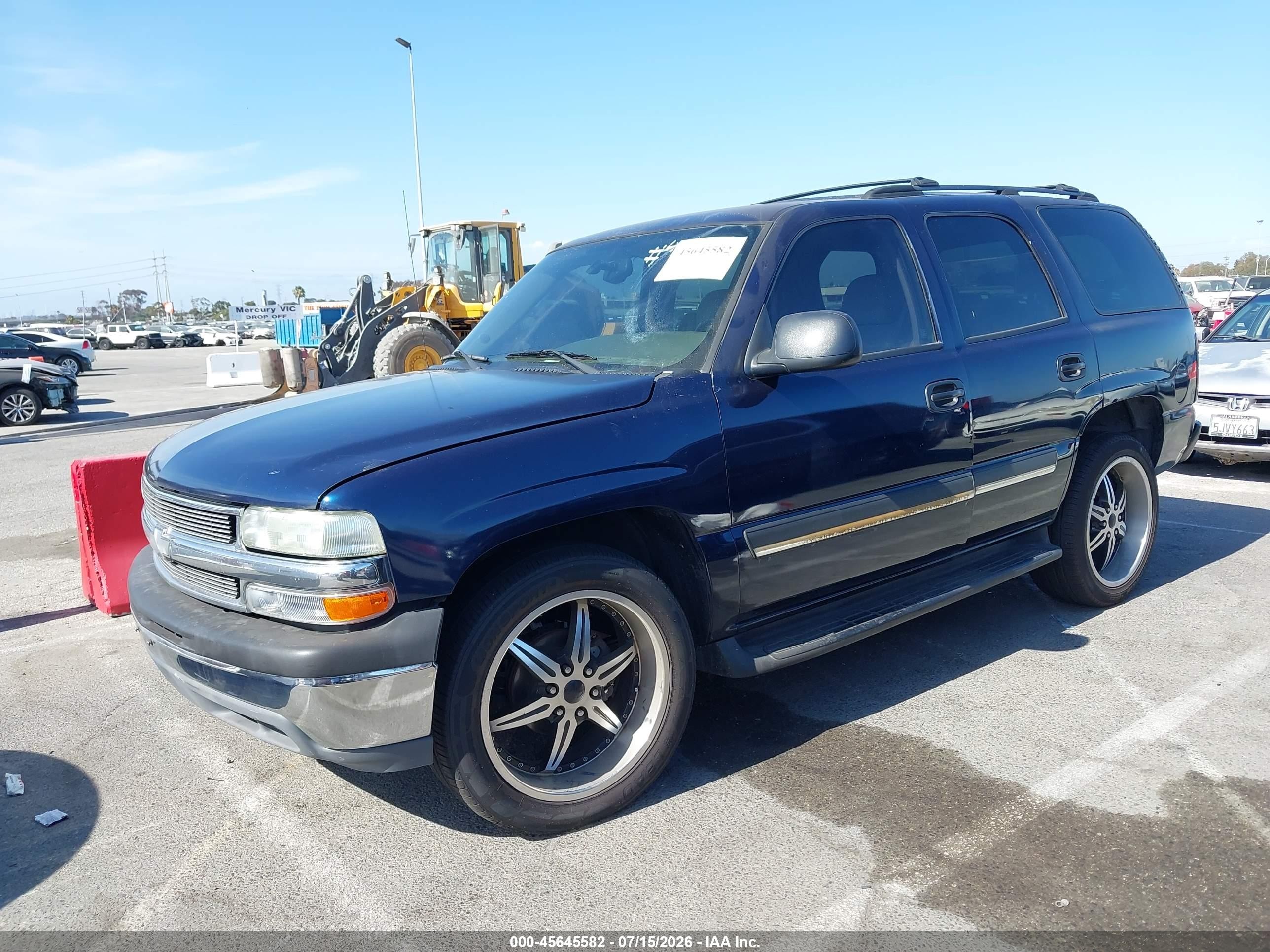 2004 Chevrolet Tahoe Ls Blue vin: 1GNEC13T34R290199