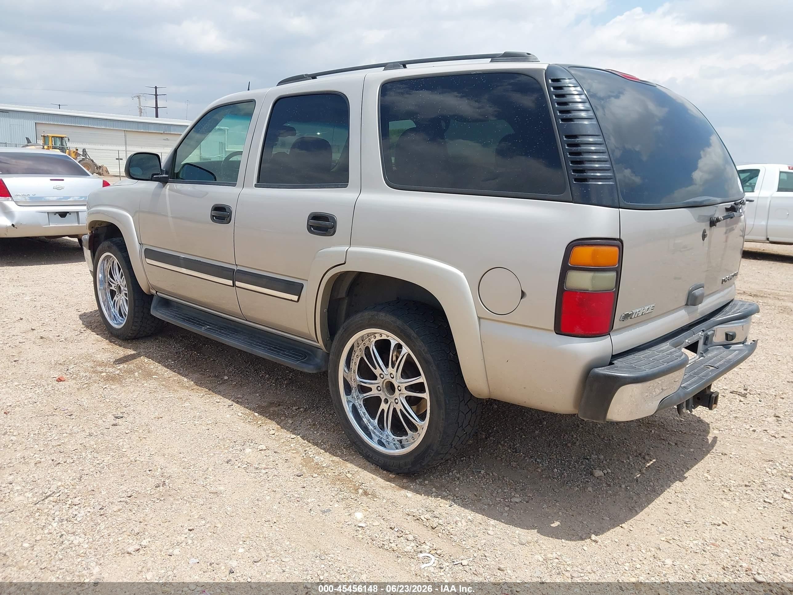 2005 Chevrolet Tahoe Ls Beige vin: 1GNEC13T35R162014