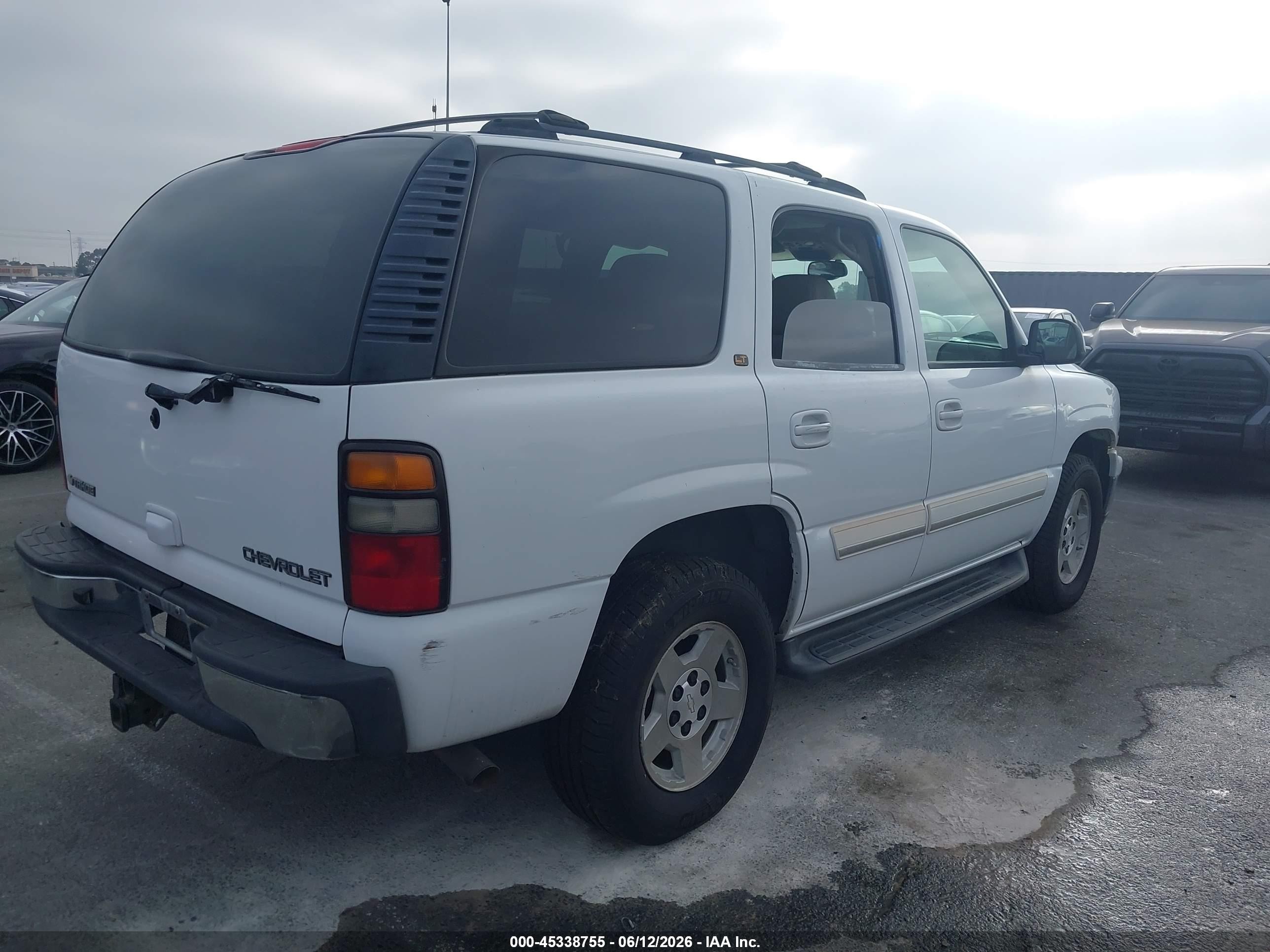 2005 Chevrolet Tahoe Lt White vin: 1GNEC13T35R180755
