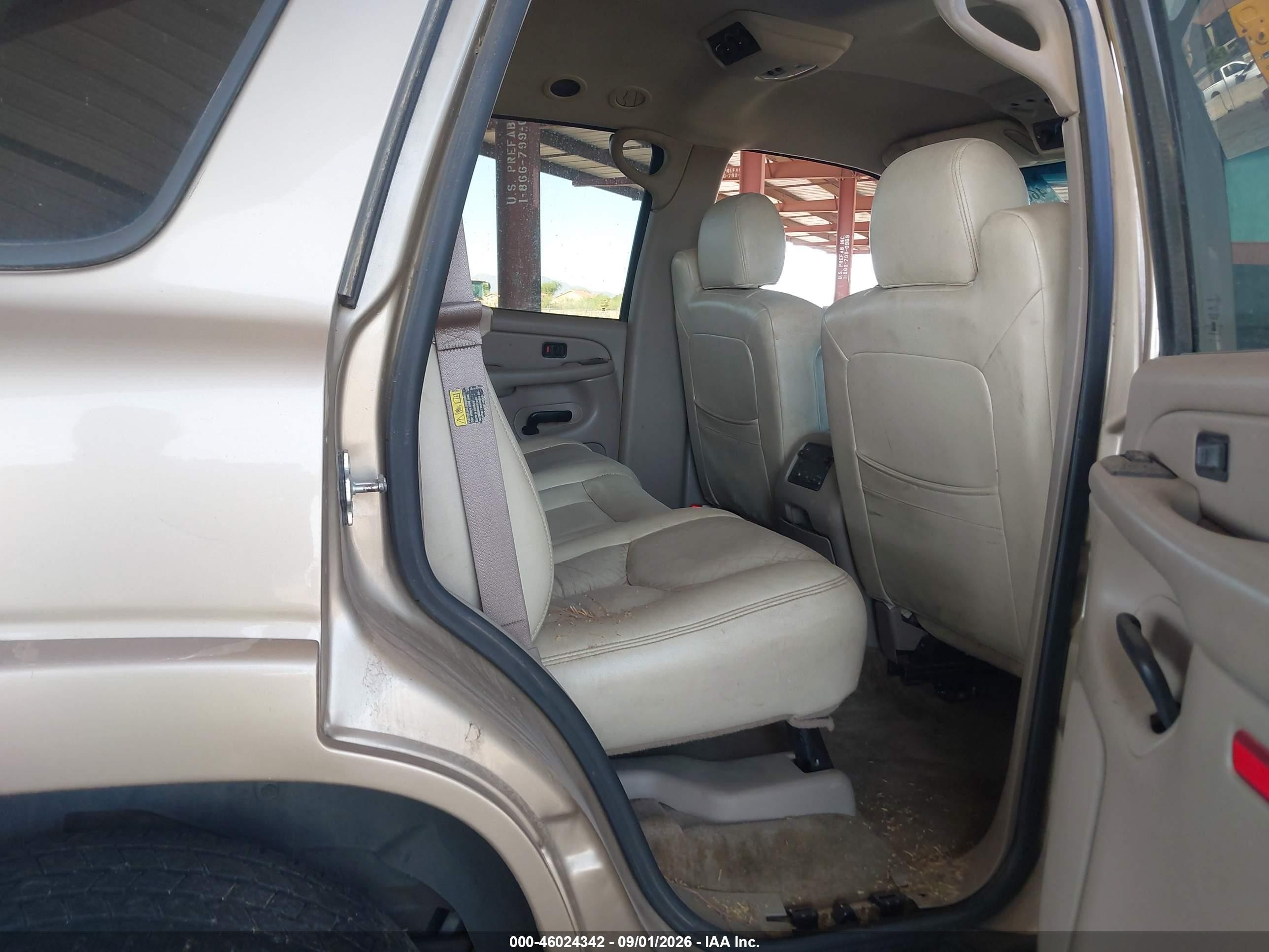 2005 Chevrolet Tahoe Ls Коричневый vin: 1GNEC13T35R203712