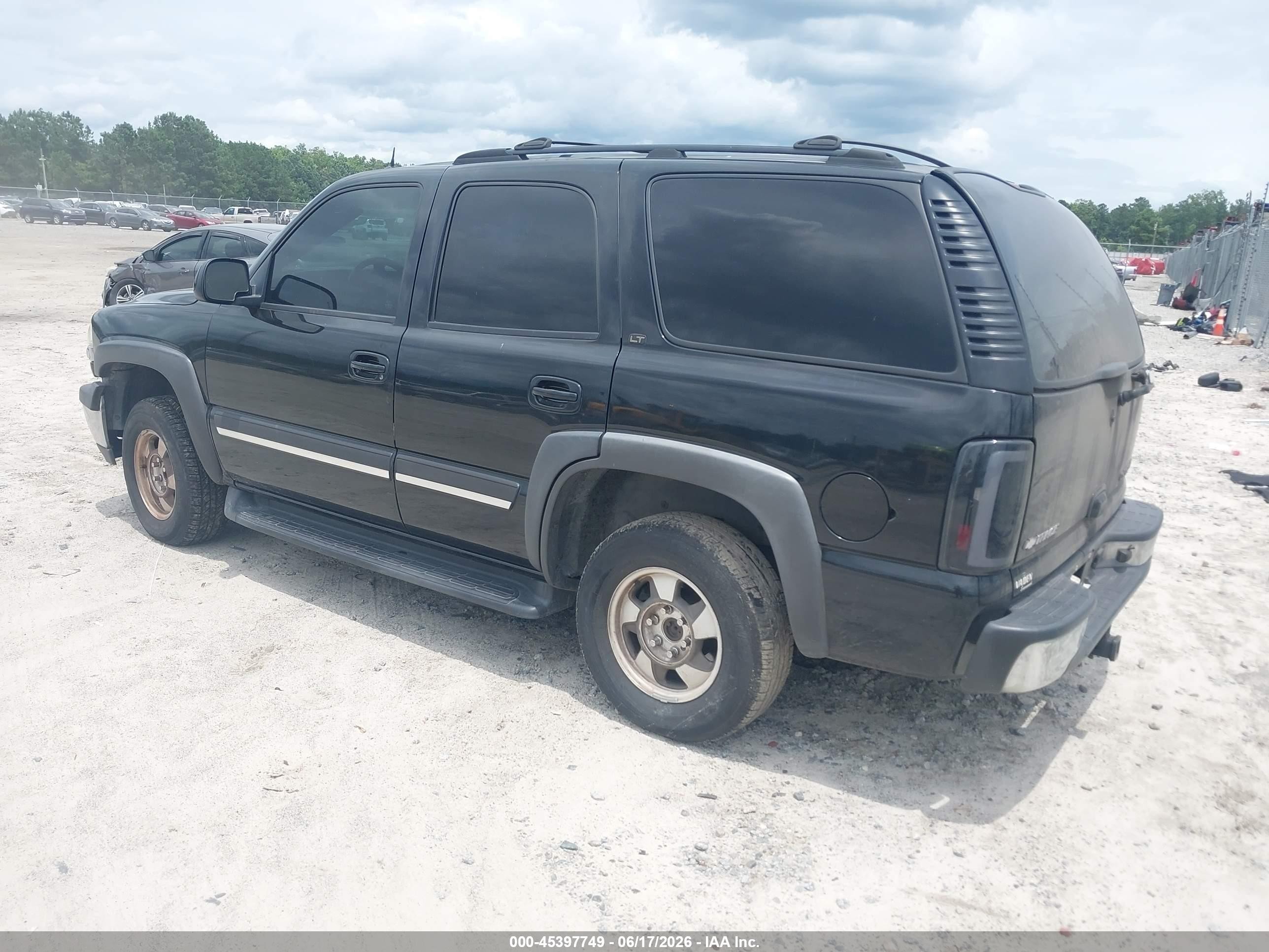2005 Chevrolet Tahoe Lt Black vin: 1GNEC13T35R208649