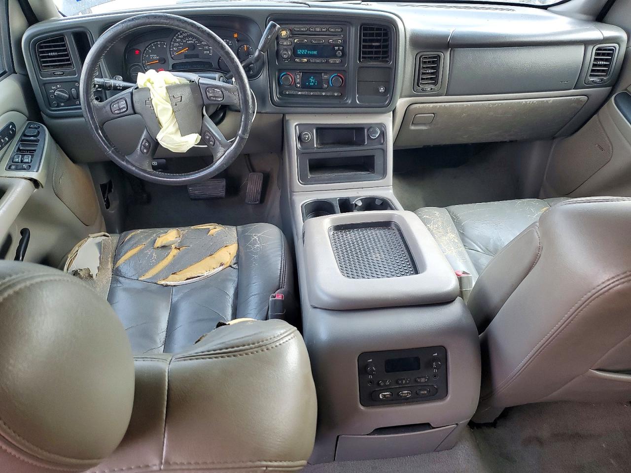 2005 Chevrolet Tahoe C1500 Black vin: 1GNEC13T35R223412