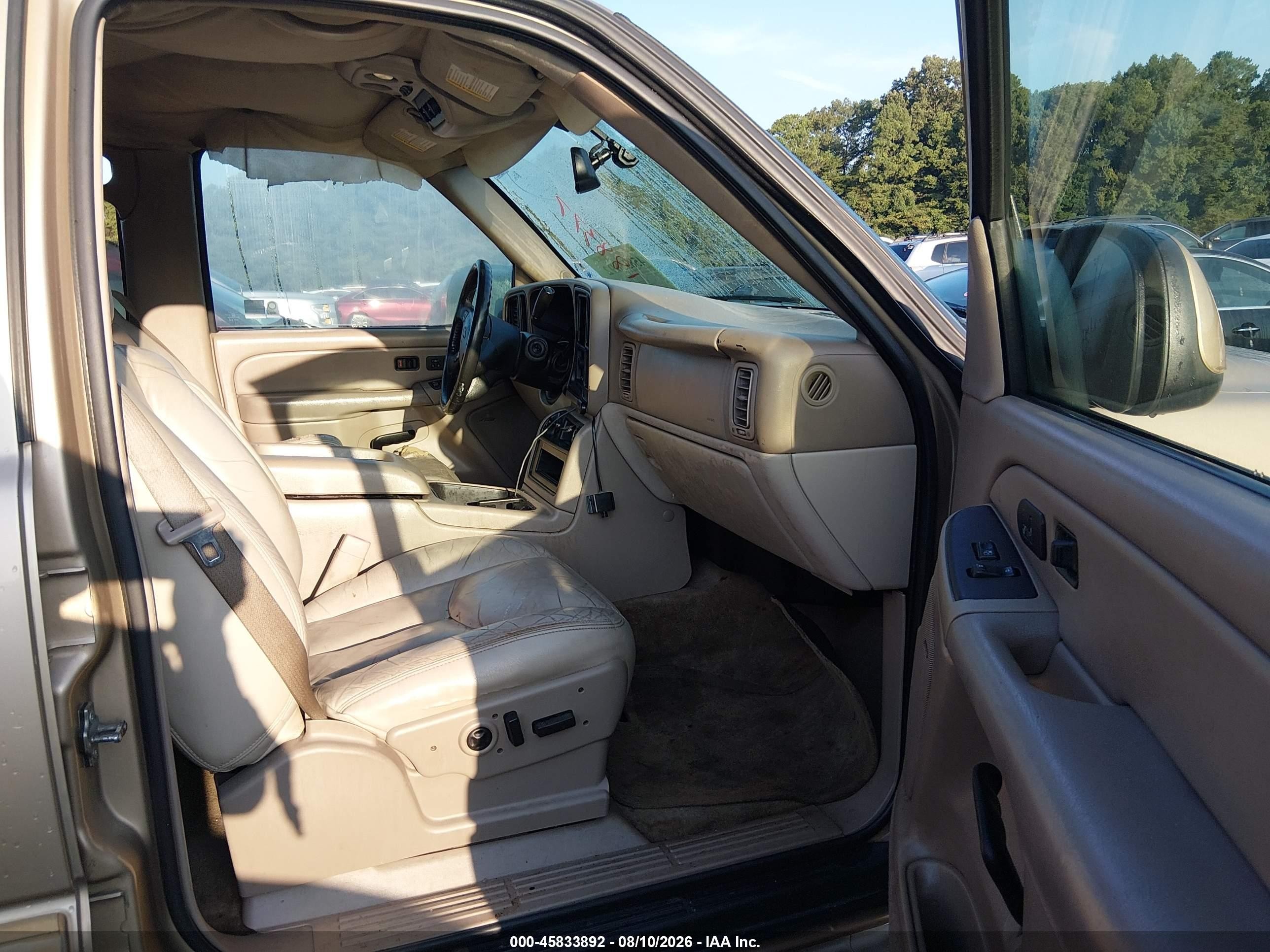 2005 Chevrolet Tahoe Lt Gold vin: 1GNEC13T45R188377