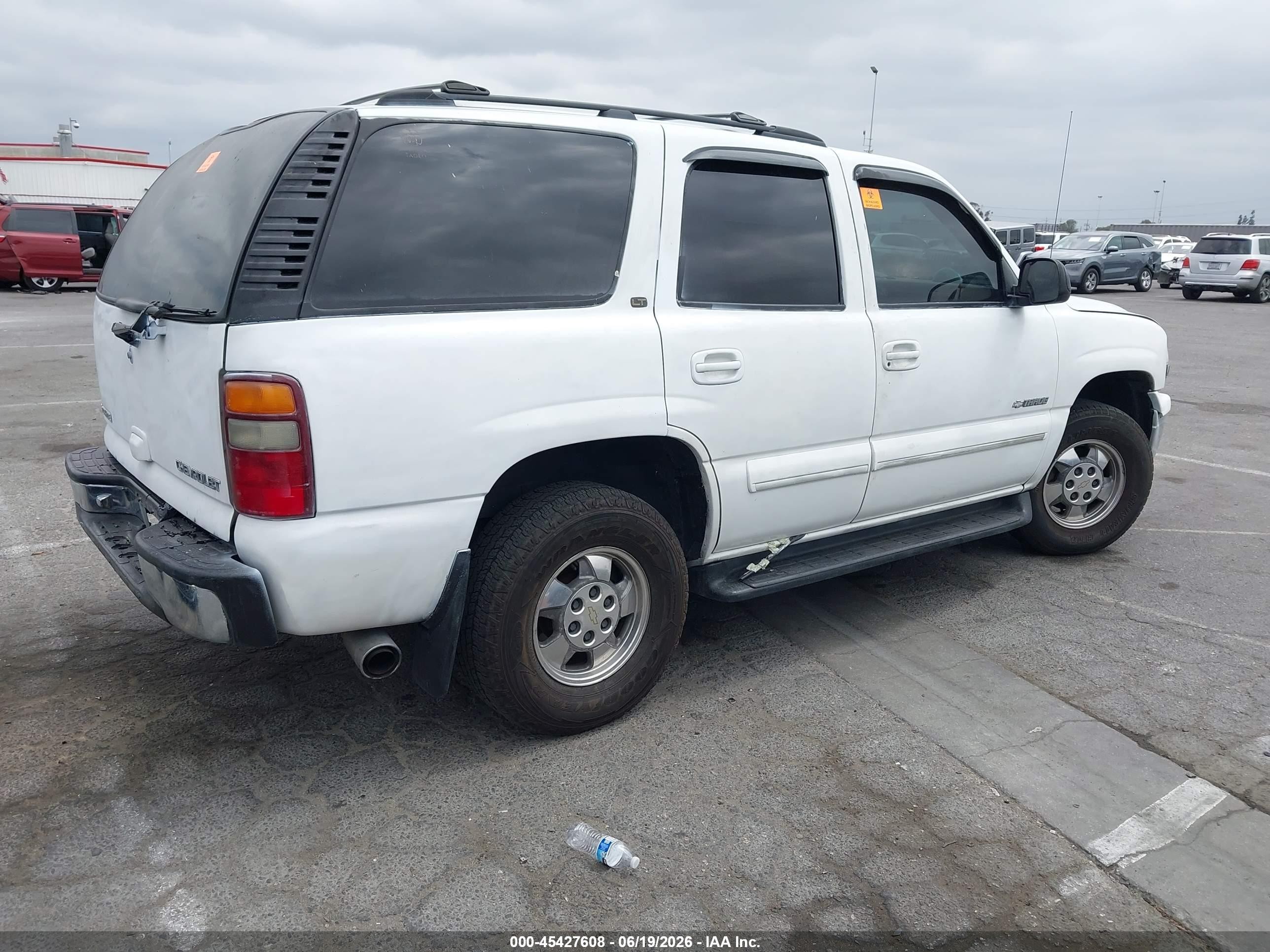 2001 Chevrolet Tahoe Lt Белый vin: 1GNEC13T51R131048