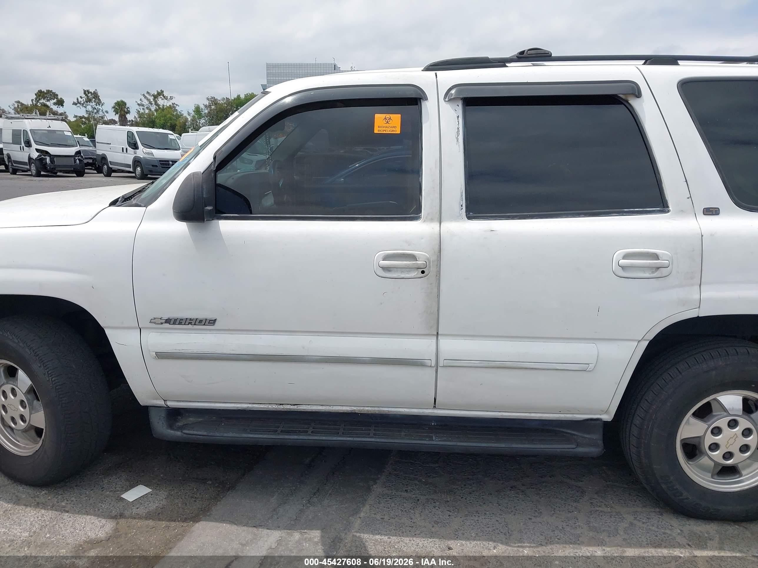2001 Chevrolet Tahoe Lt Белый vin: 1GNEC13T51R131048