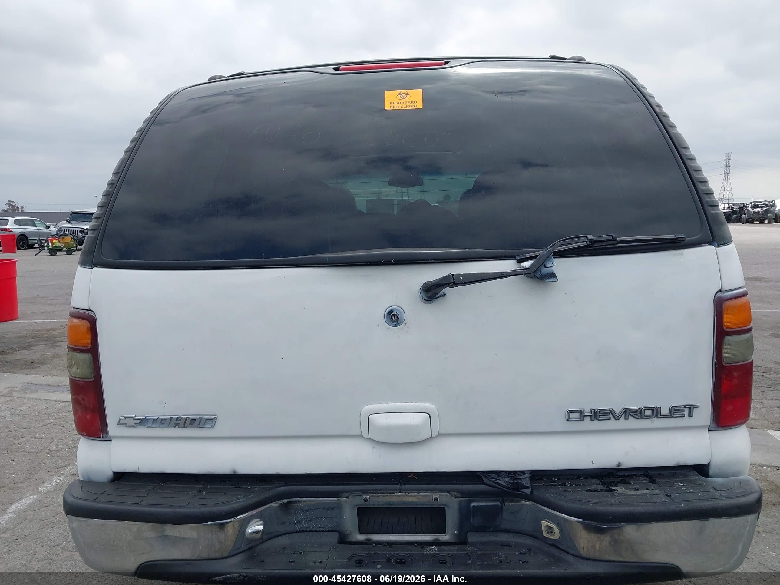 2001 Chevrolet Tahoe Lt Белый vin: 1GNEC13T51R131048