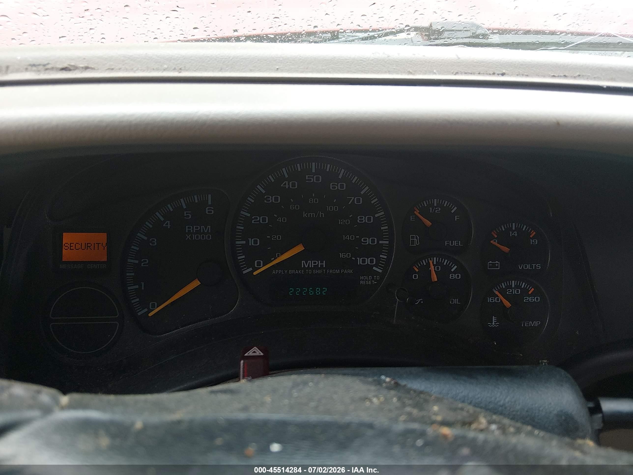 2001 Chevrolet Tahoe Ls Red vin: 1GNEC13T51R152675