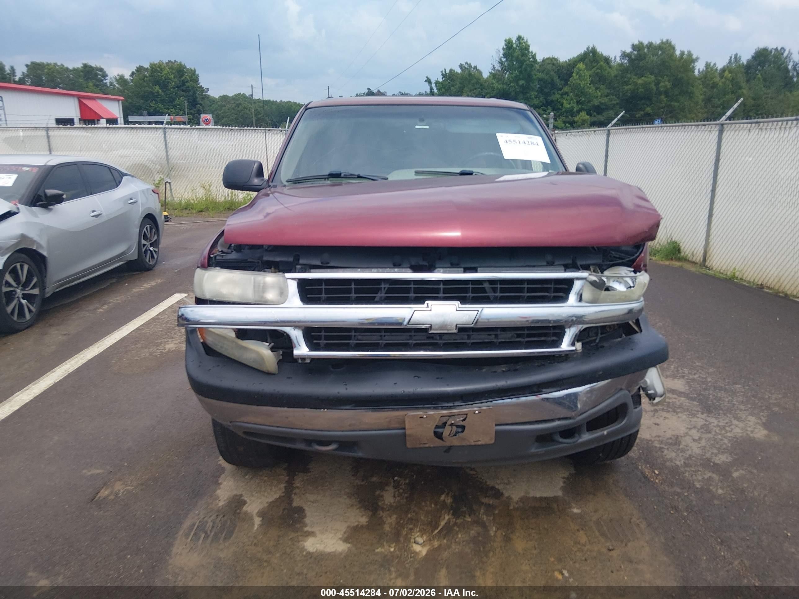 2001 Chevrolet Tahoe Ls Red vin: 1GNEC13T51R152675