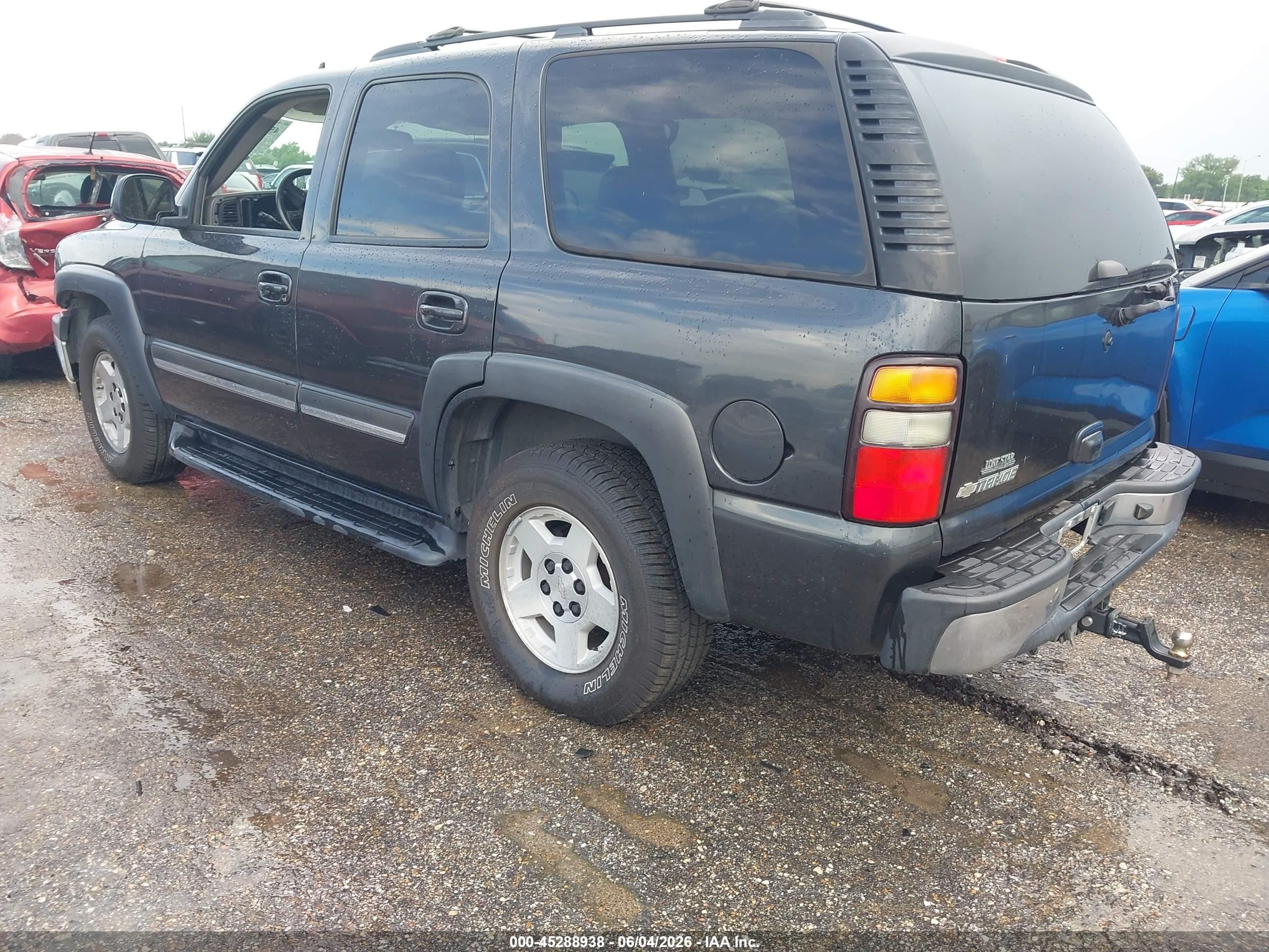 2006 Chevrolet Tahoe Lt Gray vin: 1GNEC13T56R117948