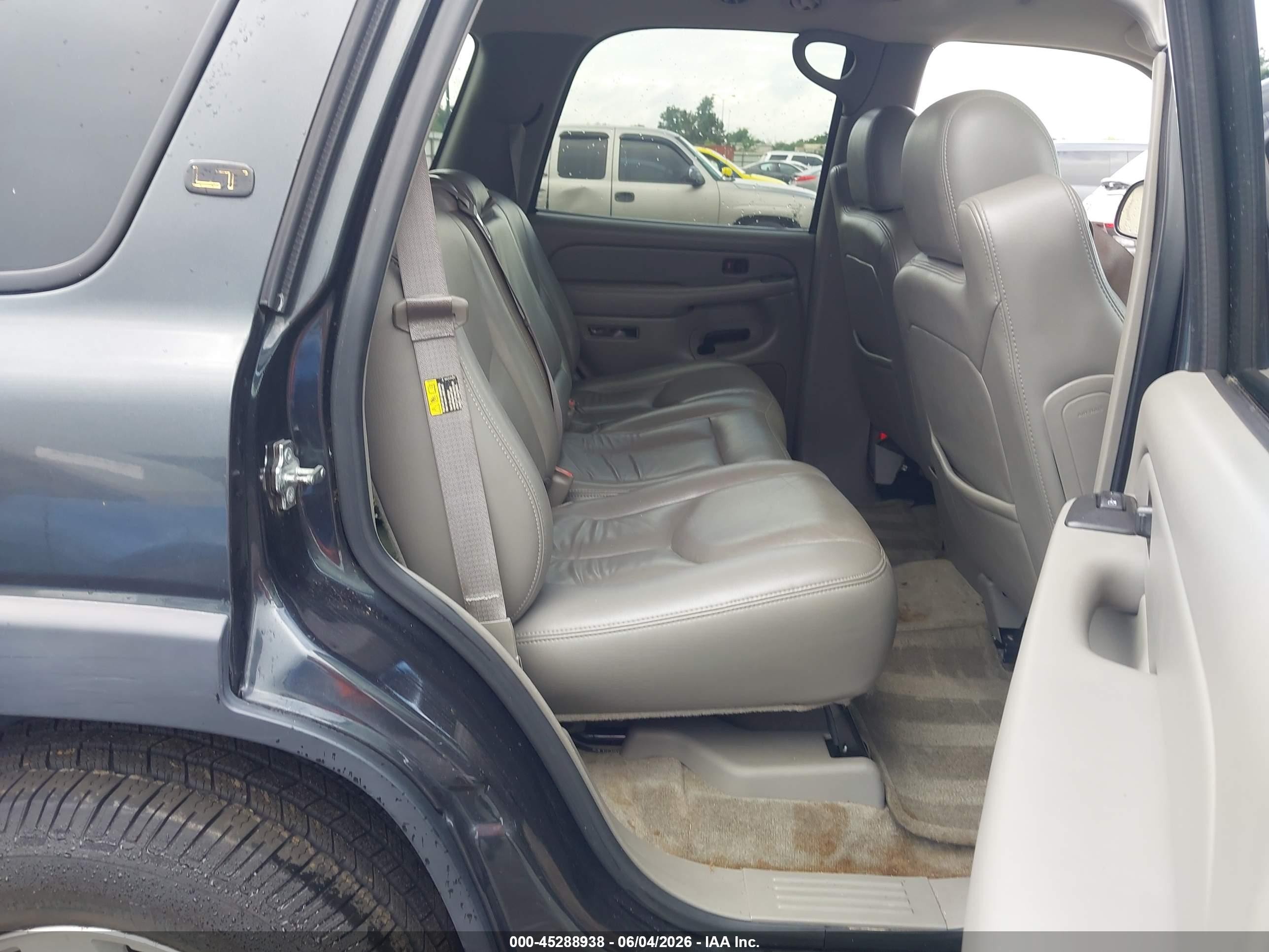 2006 Chevrolet Tahoe Lt Gray vin: 1GNEC13T56R117948