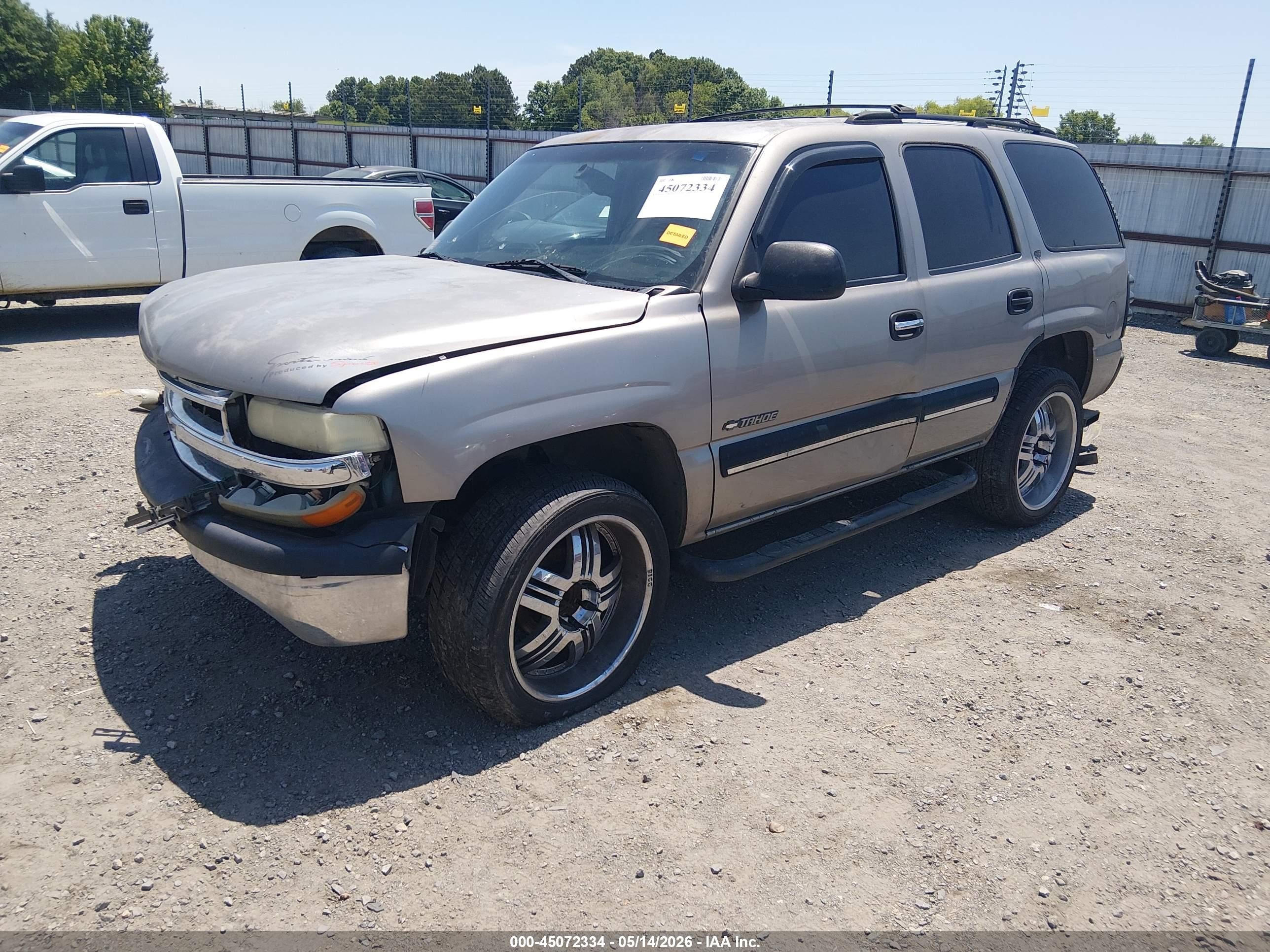 2001 Chevrolet Tahoe Ls Tan vin: 1GNEC13T61J262794
