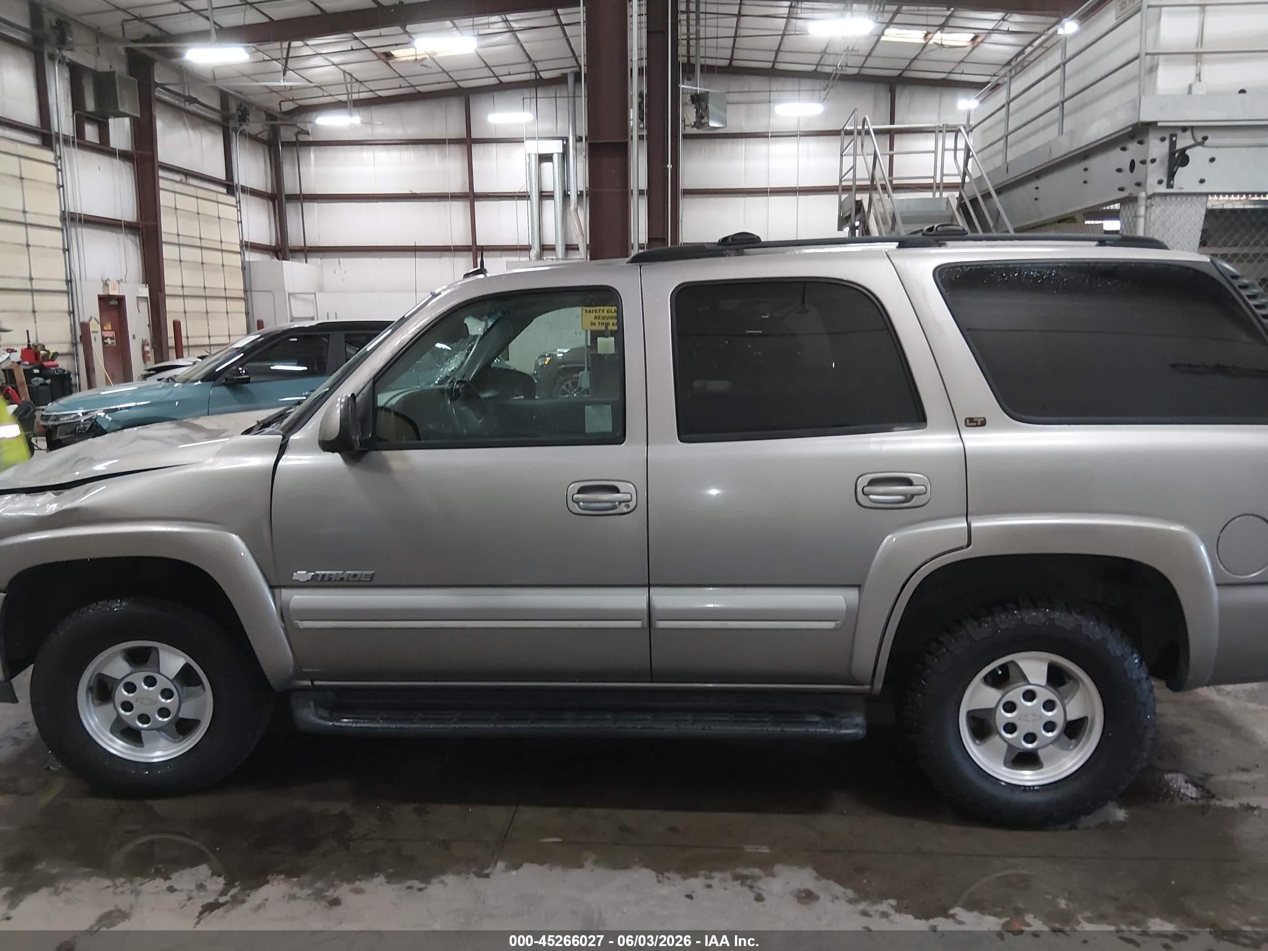 2003 Chevrolet Tahoe Lt Gray vin: 1GNEC13T63J338176