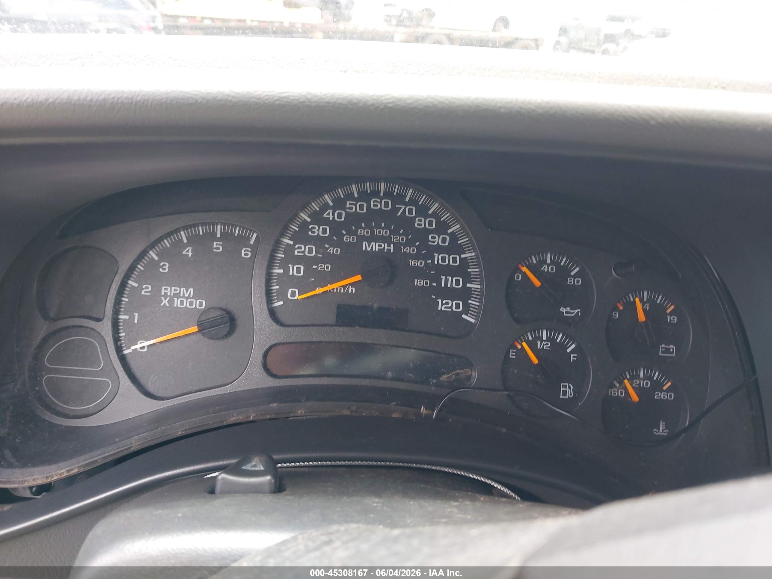 2004 Chevrolet Tahoe Lt Белый vin: 1GNEC13T64J327440