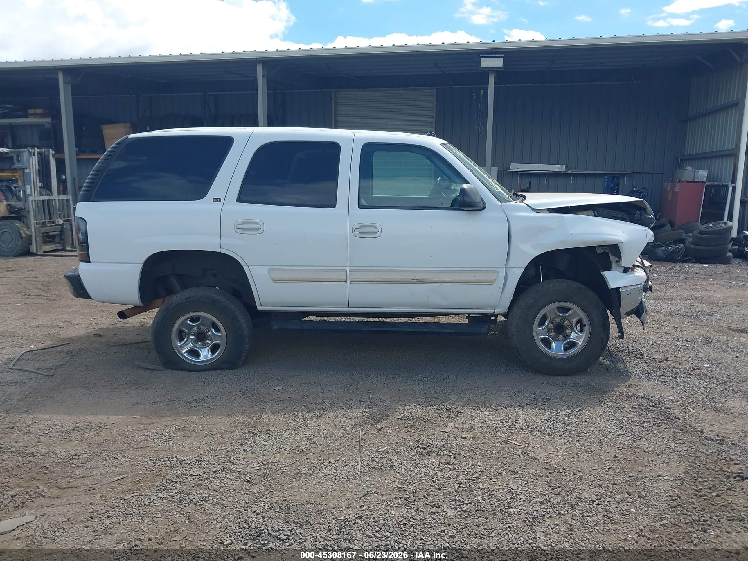 2004 Chevrolet Tahoe Lt Белый vin: 1GNEC13T64J327440