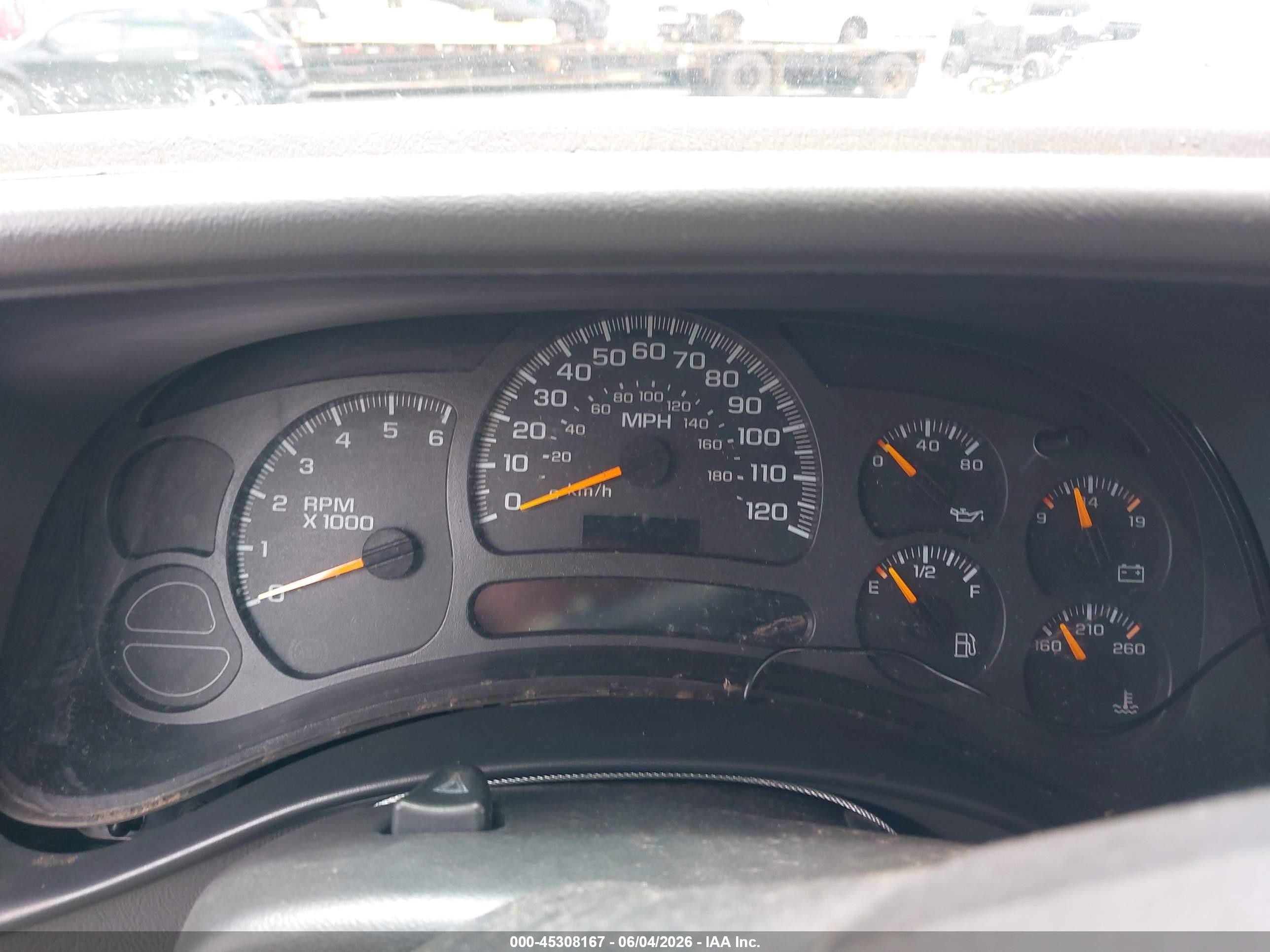 2004 Chevrolet Tahoe Lt Белый vin: 1GNEC13T64J327440