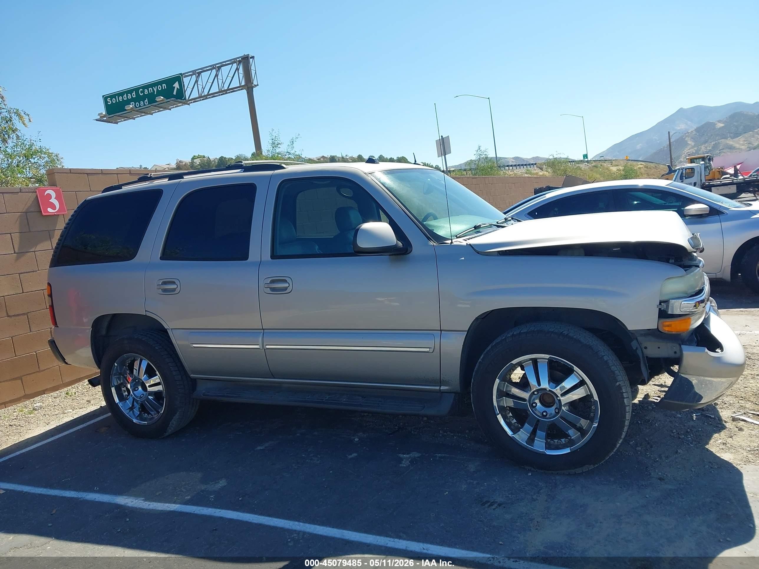 2004 Chevrolet Tahoe Lt Бежевый vin: 1GNEC13T64R127093