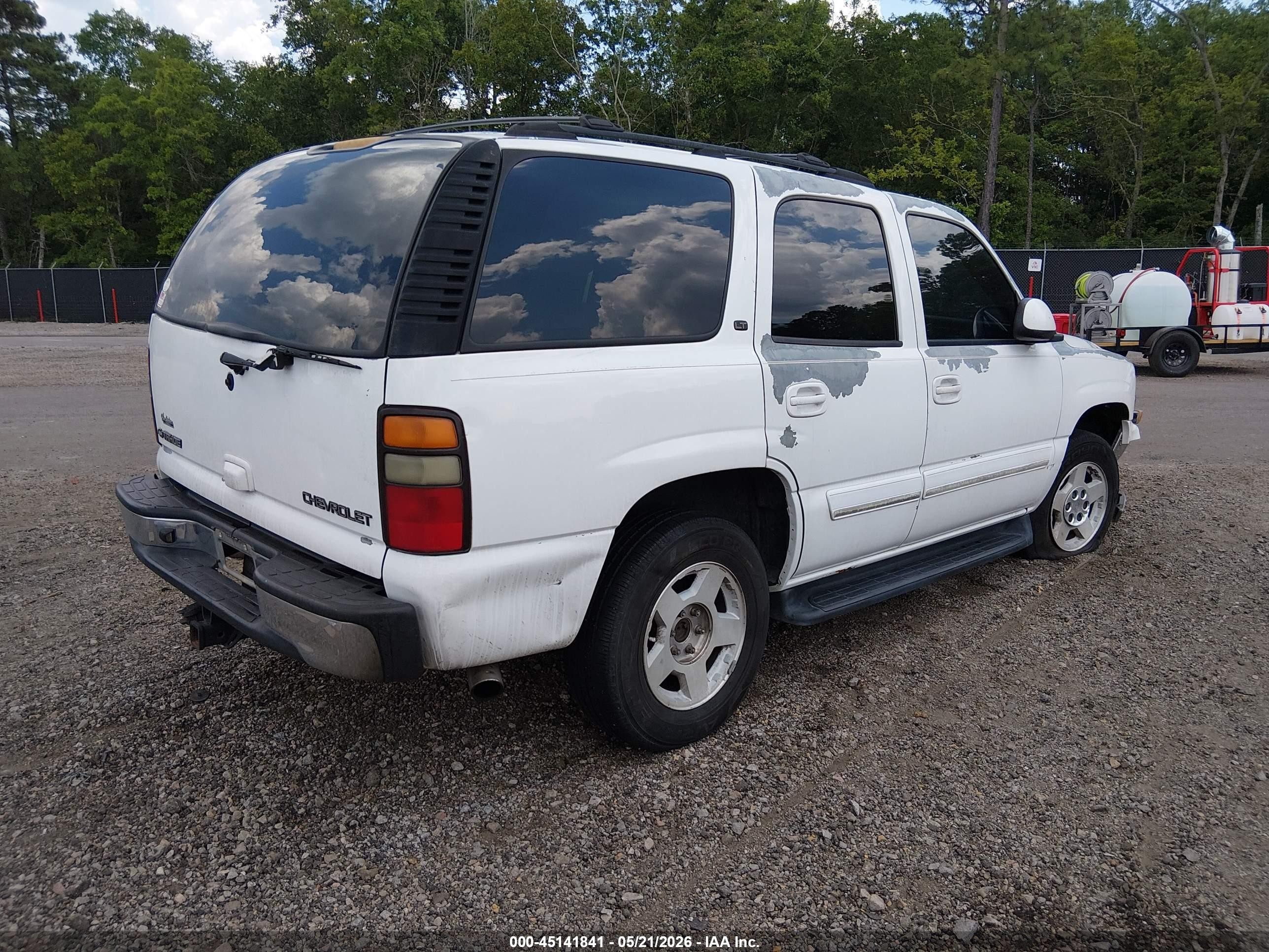 2005 Chevrolet Tahoe Lt White vin: 1GNEC13T65J223502