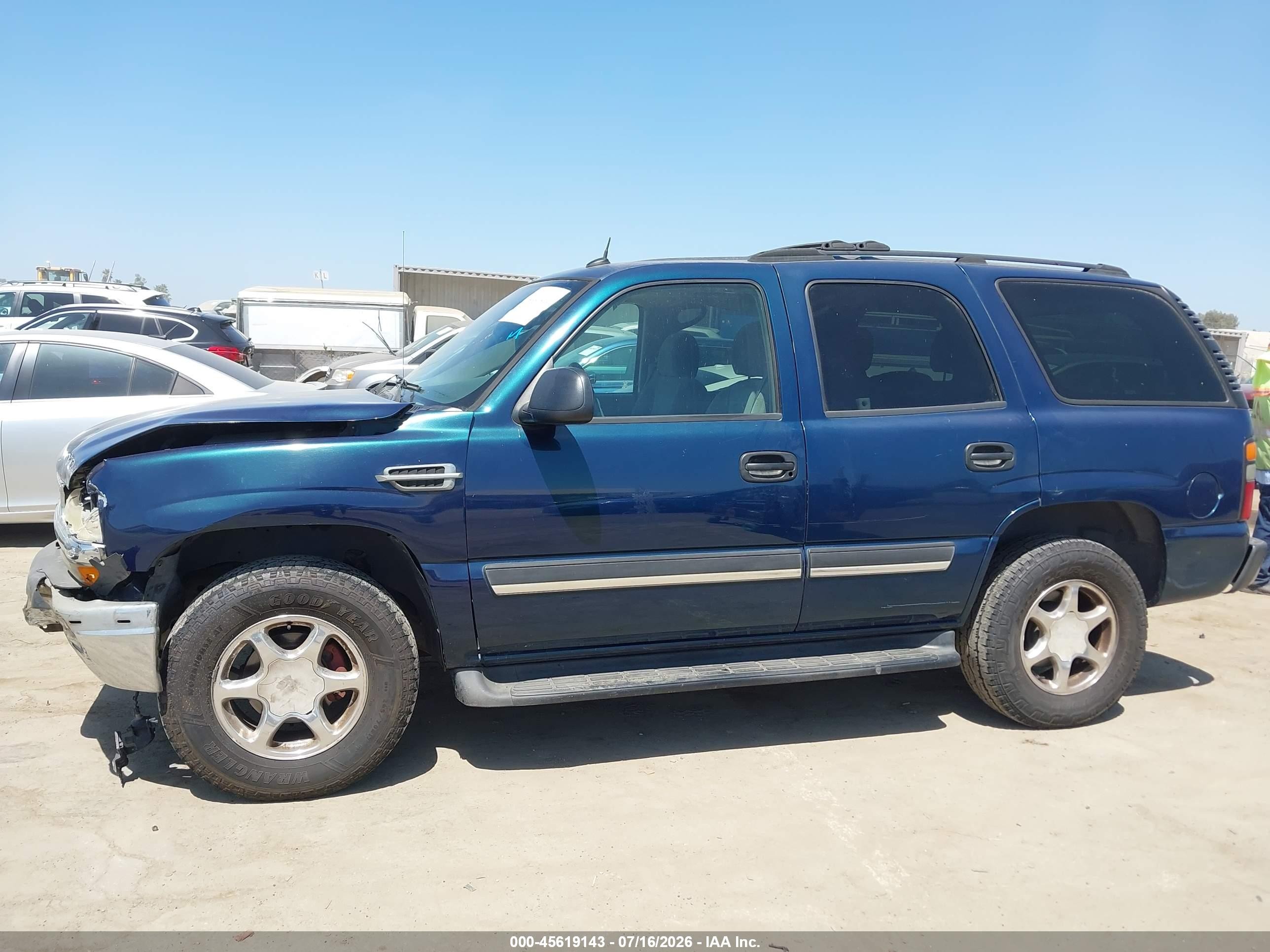 2005 Chevrolet Tahoe Ls Синий vin: 1GNEC13T65R123384