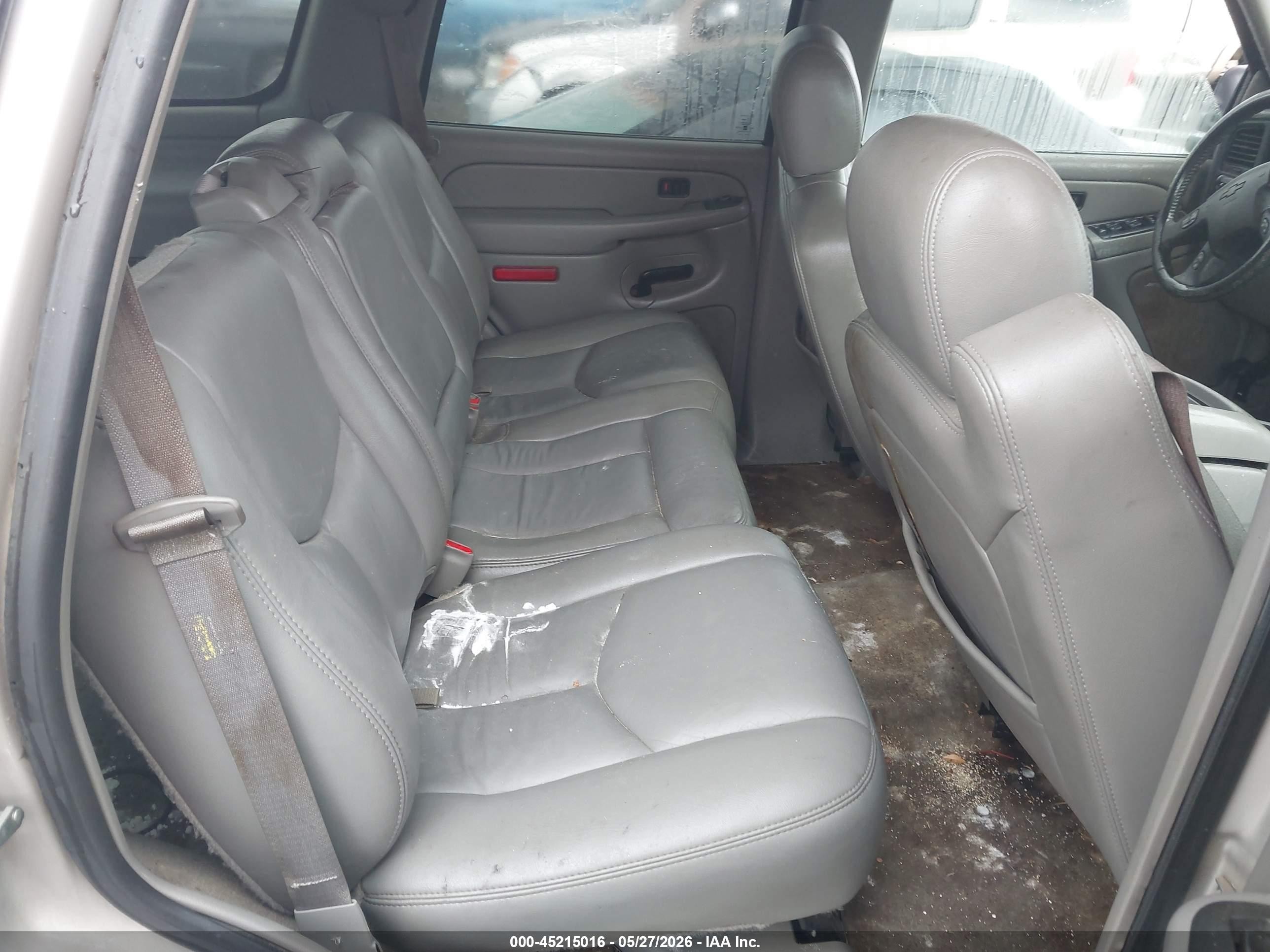 2005 Chevrolet Tahoe Ls Tan vin: 1GNEC13T65R211657