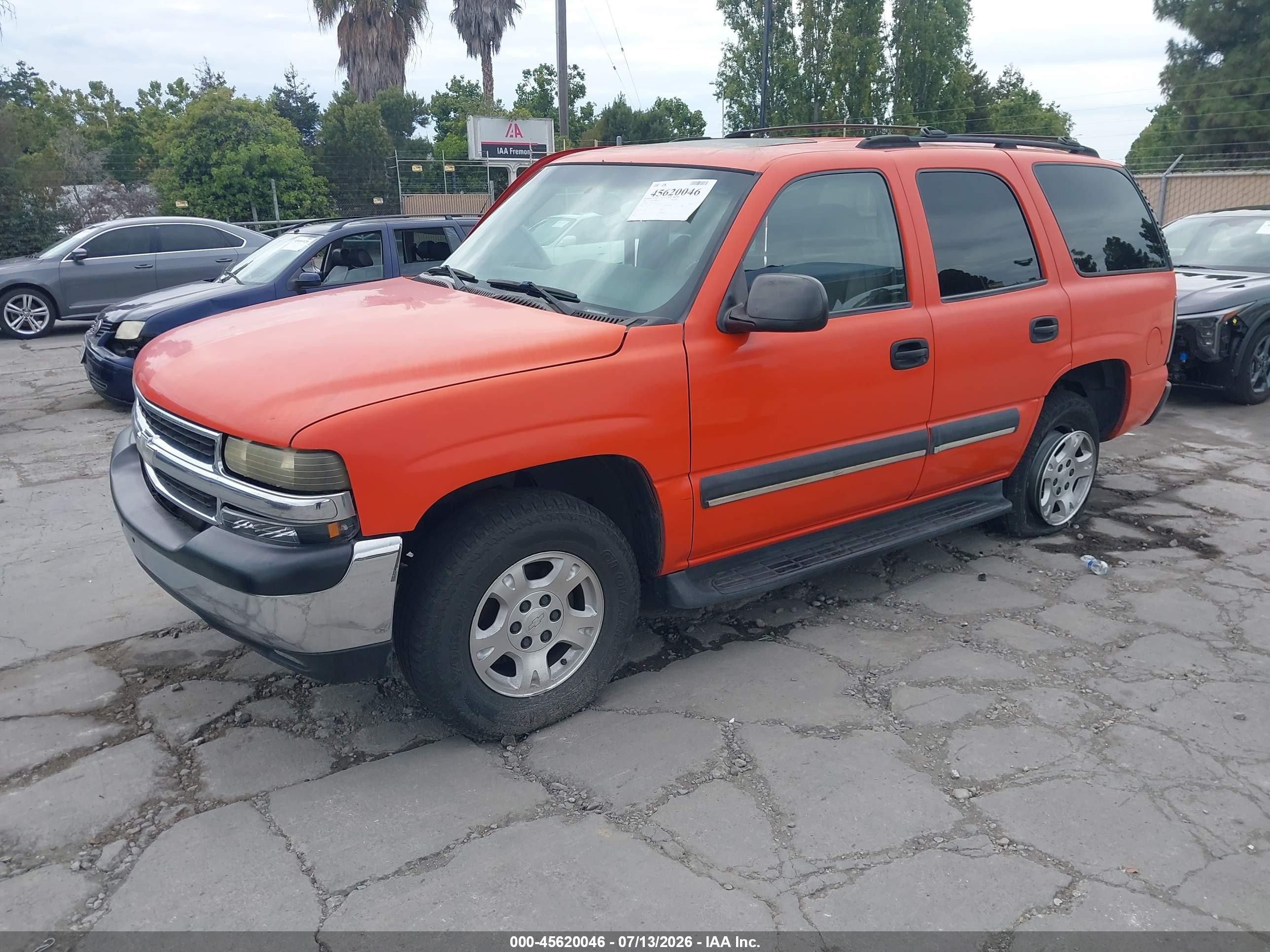 2003 Chevrolet Tahoe Ls Orange vin: 1GNEC13T73J251256