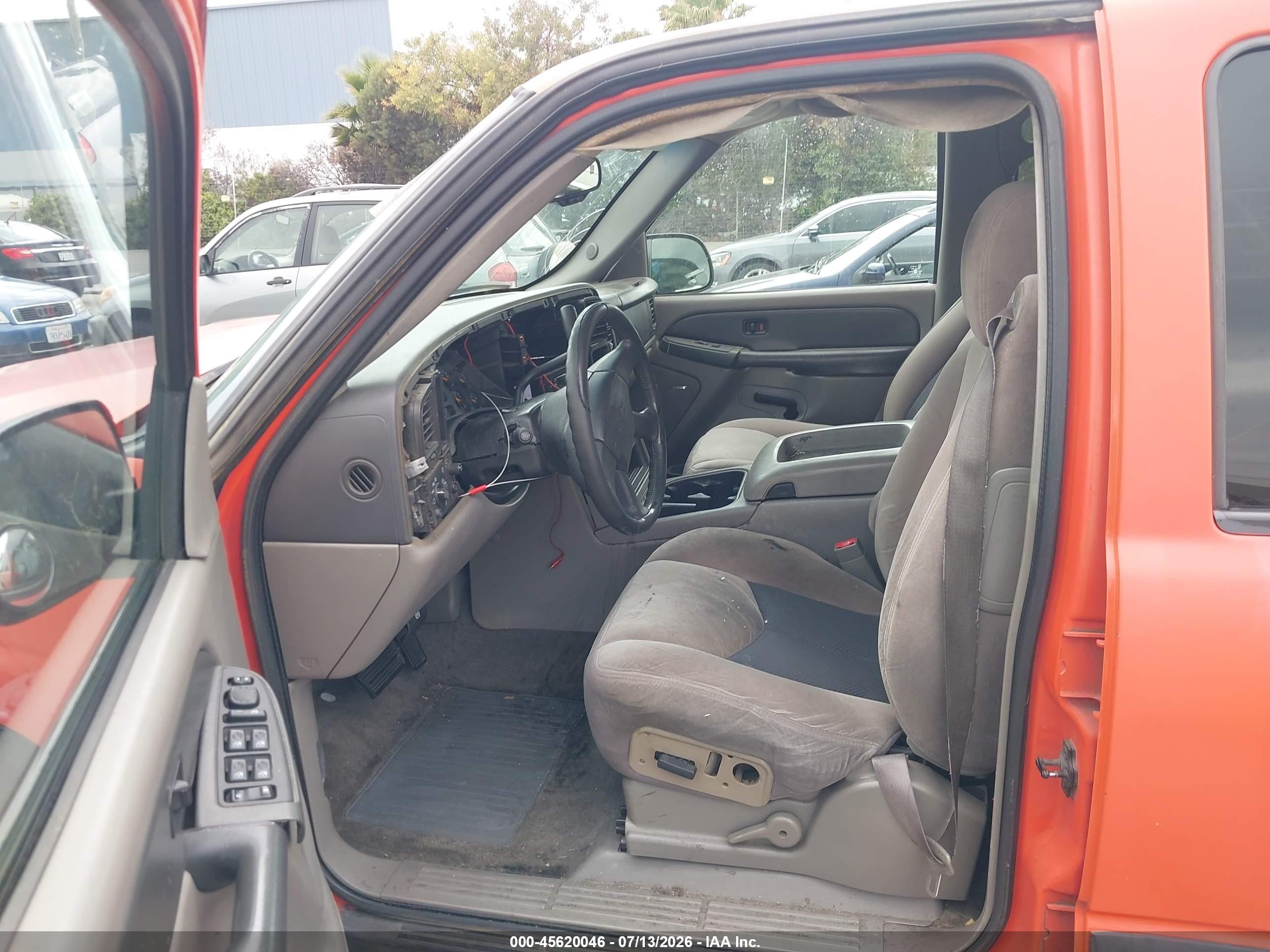 2003 Chevrolet Tahoe Ls Orange vin: 1GNEC13T73J251256