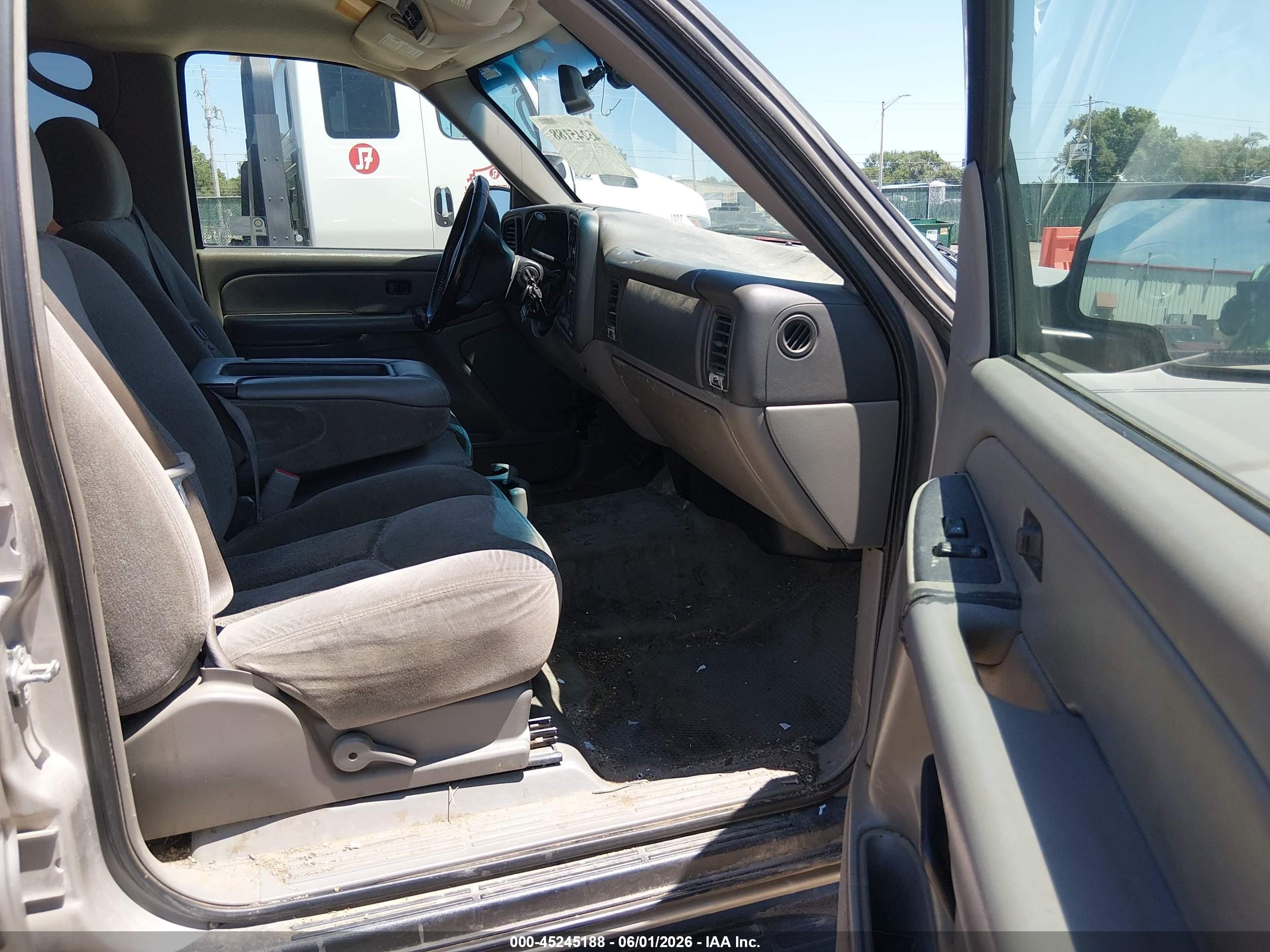 2005 Chevrolet Tahoe Ls Tan vin: 1GNEC13T75R221209