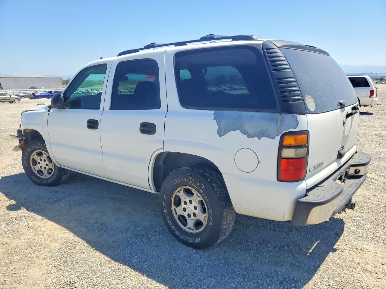 2006 Chevrolet Tahoe C1500 White vin: 1GNEC13T76J109011
