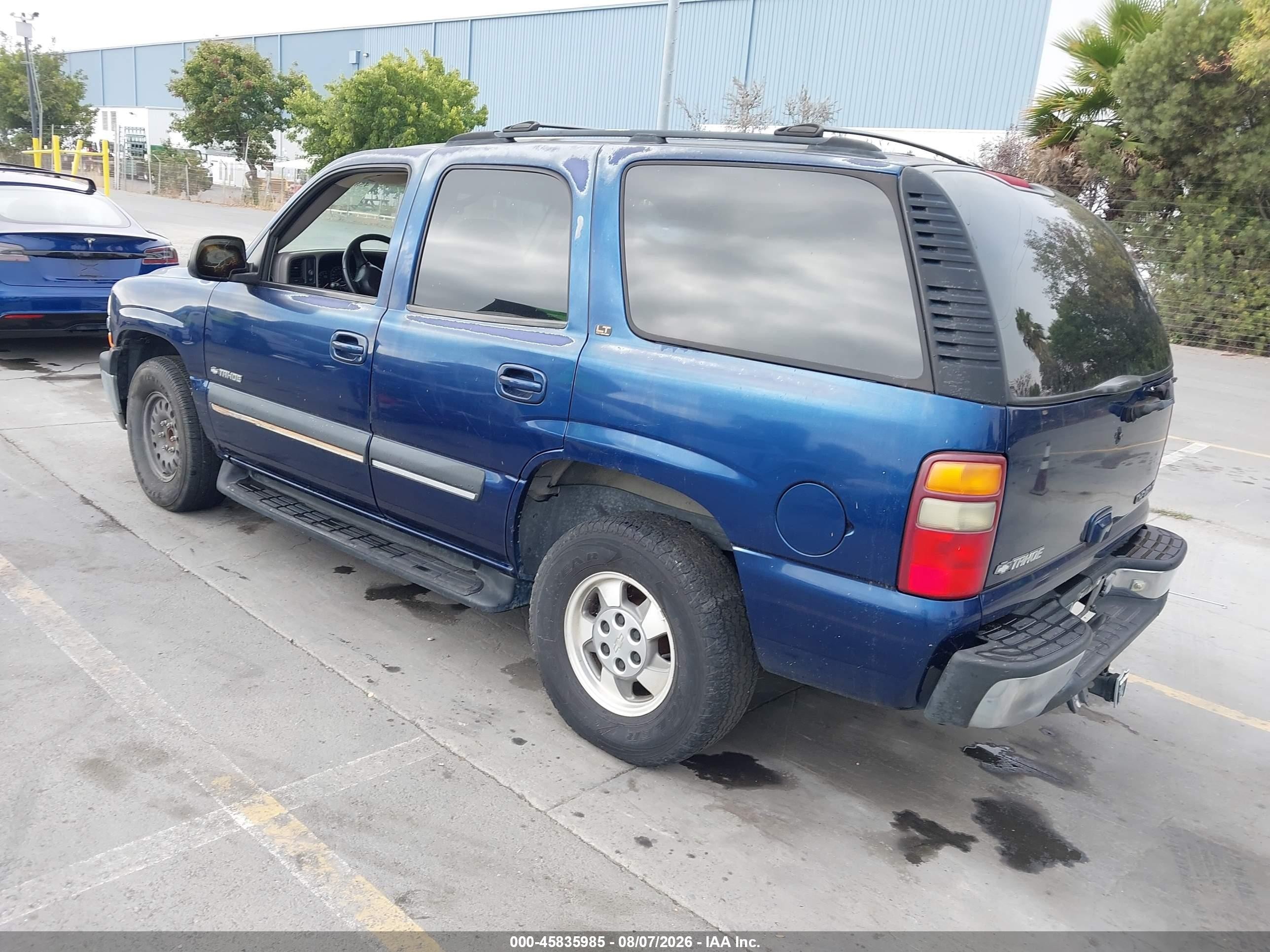 2002 Chevrolet Tahoe Lt Blue vin: 1GNEC13T82R139100