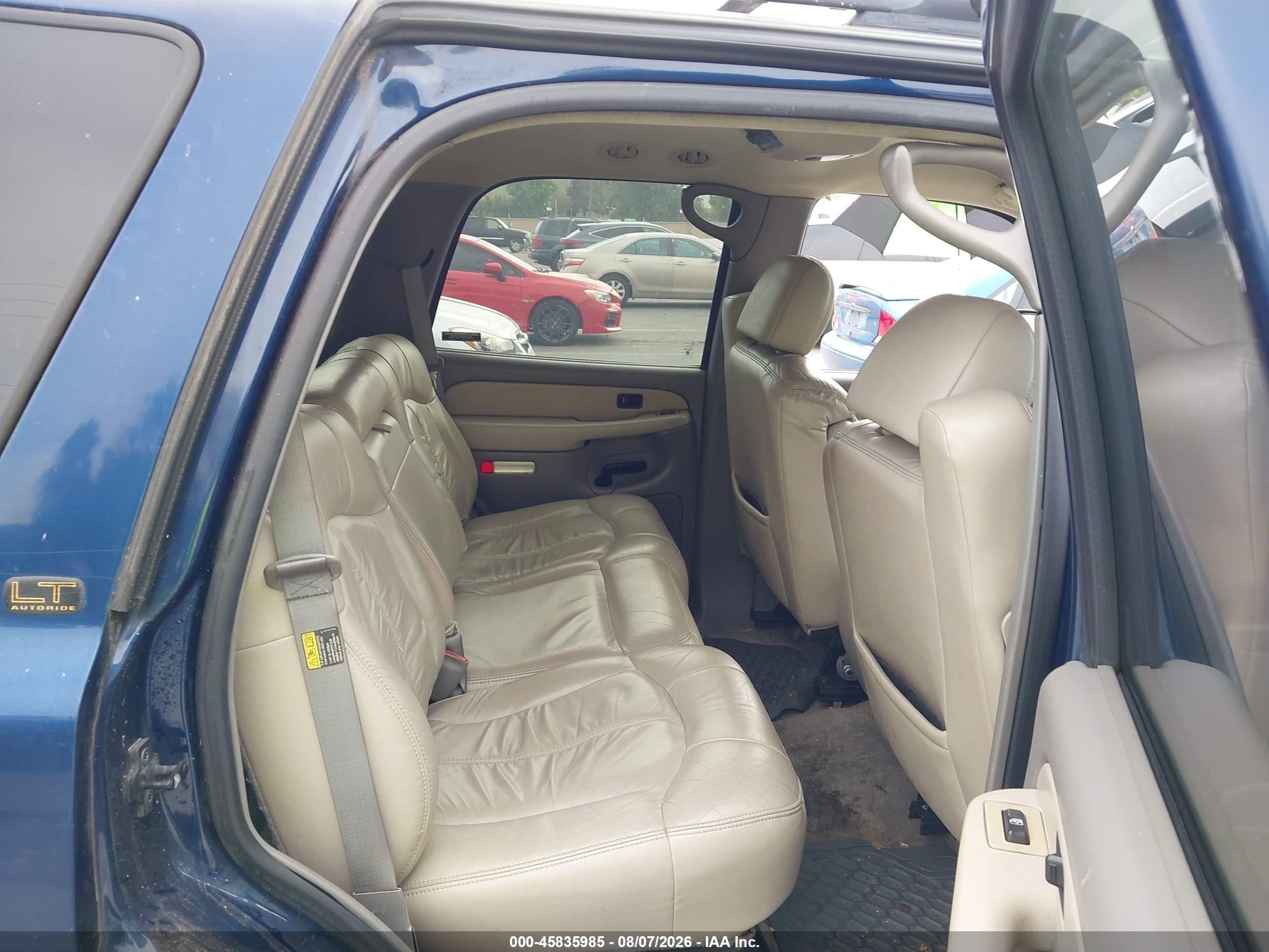 2002 Chevrolet Tahoe Lt Blue vin: 1GNEC13T82R139100