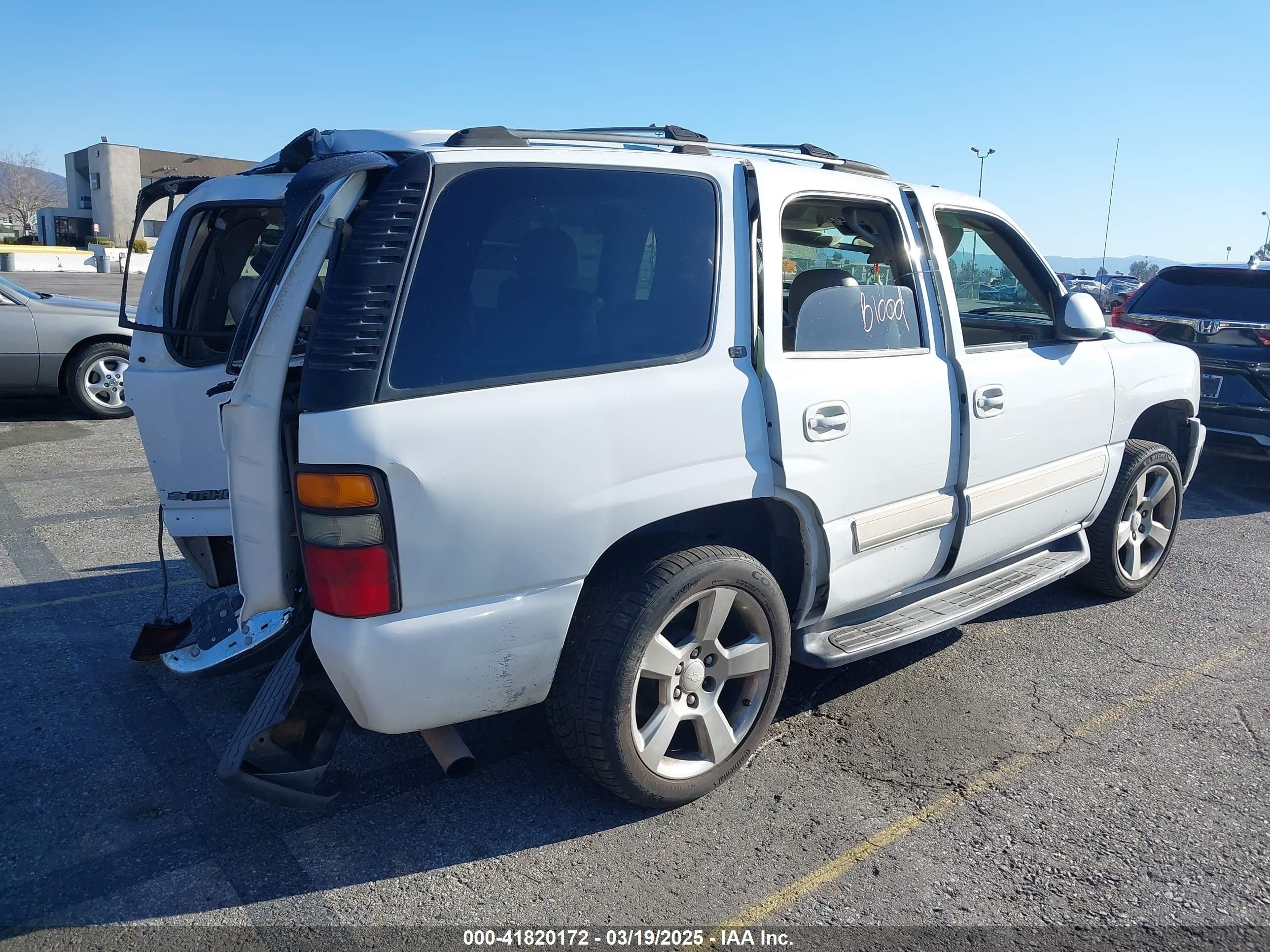 2005 Chevrolet Tahoe Lt White vin: 1GNEC13T85R134239