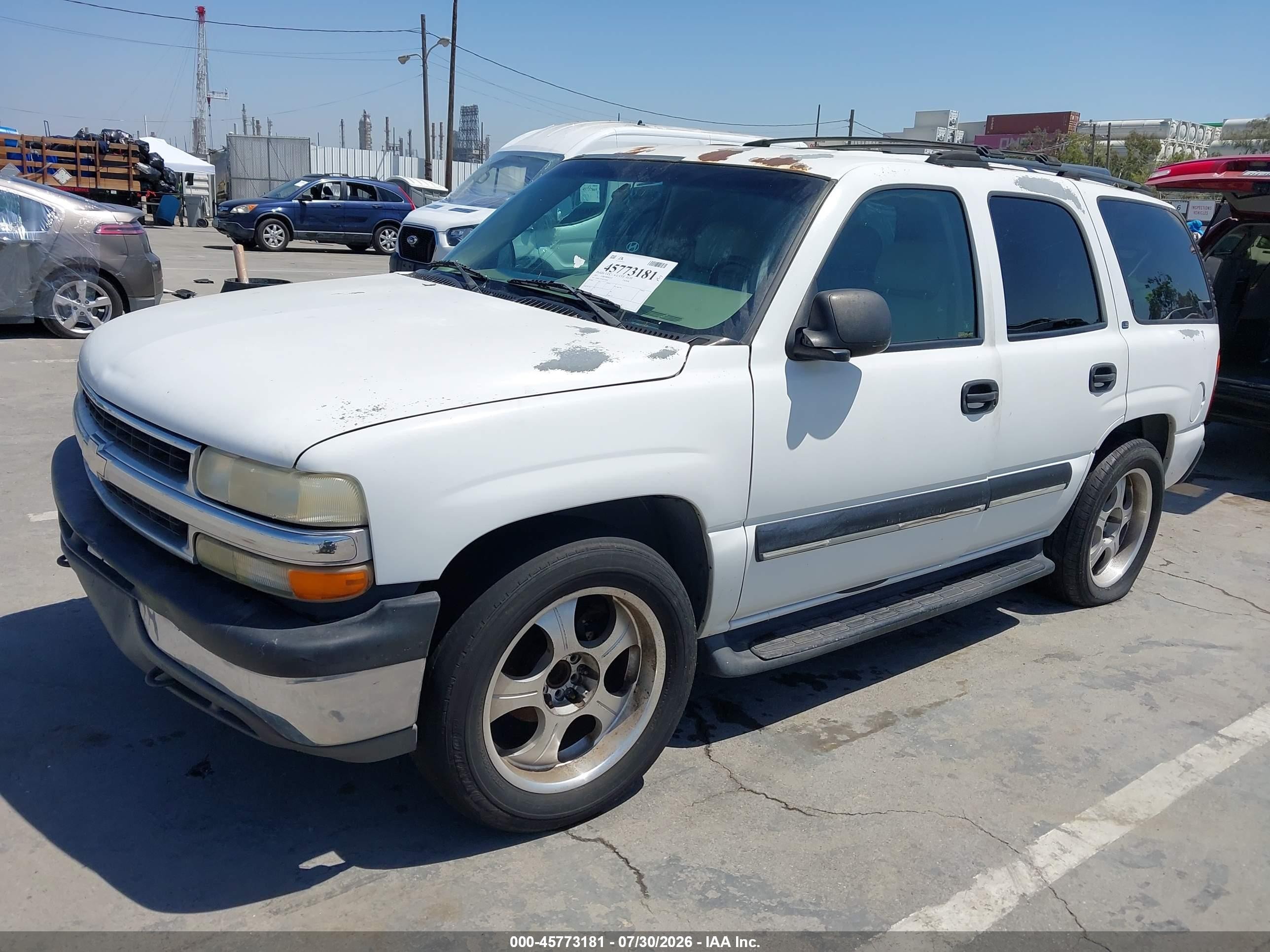 2001 Chevrolet Tahoe Ls White vin: 1GNEC13T91J150281