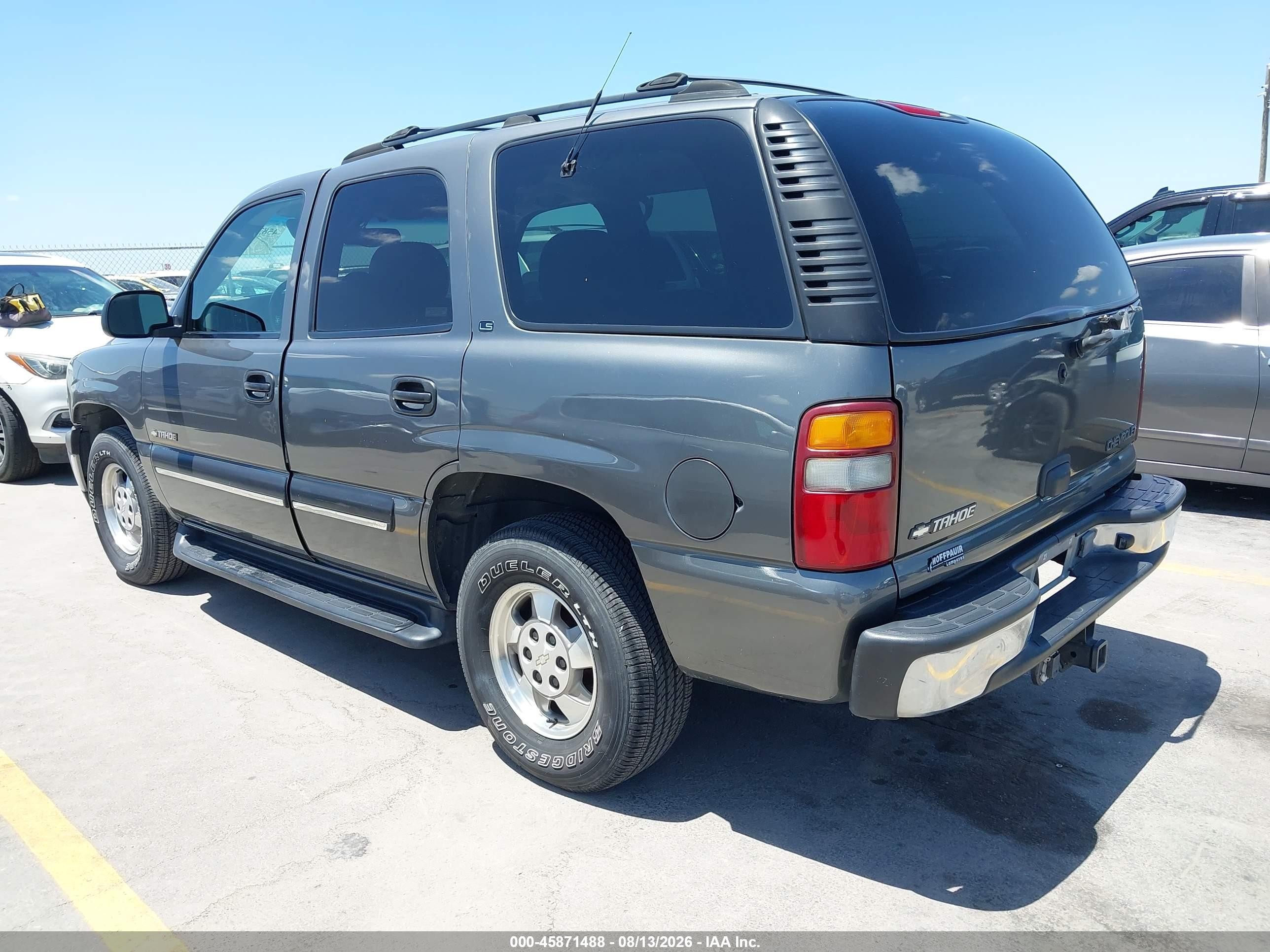 2001 Chevrolet Tahoe Ls Серебряный vin: 1GNEC13T91R160200