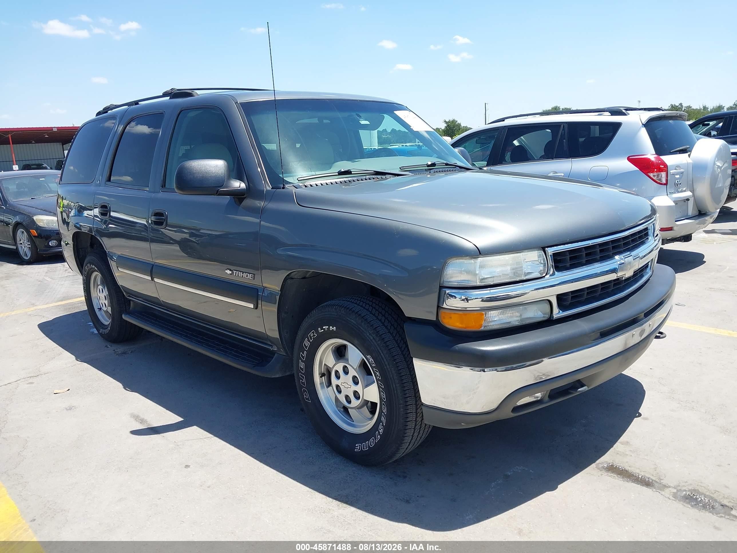 2001 Chevrolet Tahoe Ls Серебряный vin: 1GNEC13T91R160200