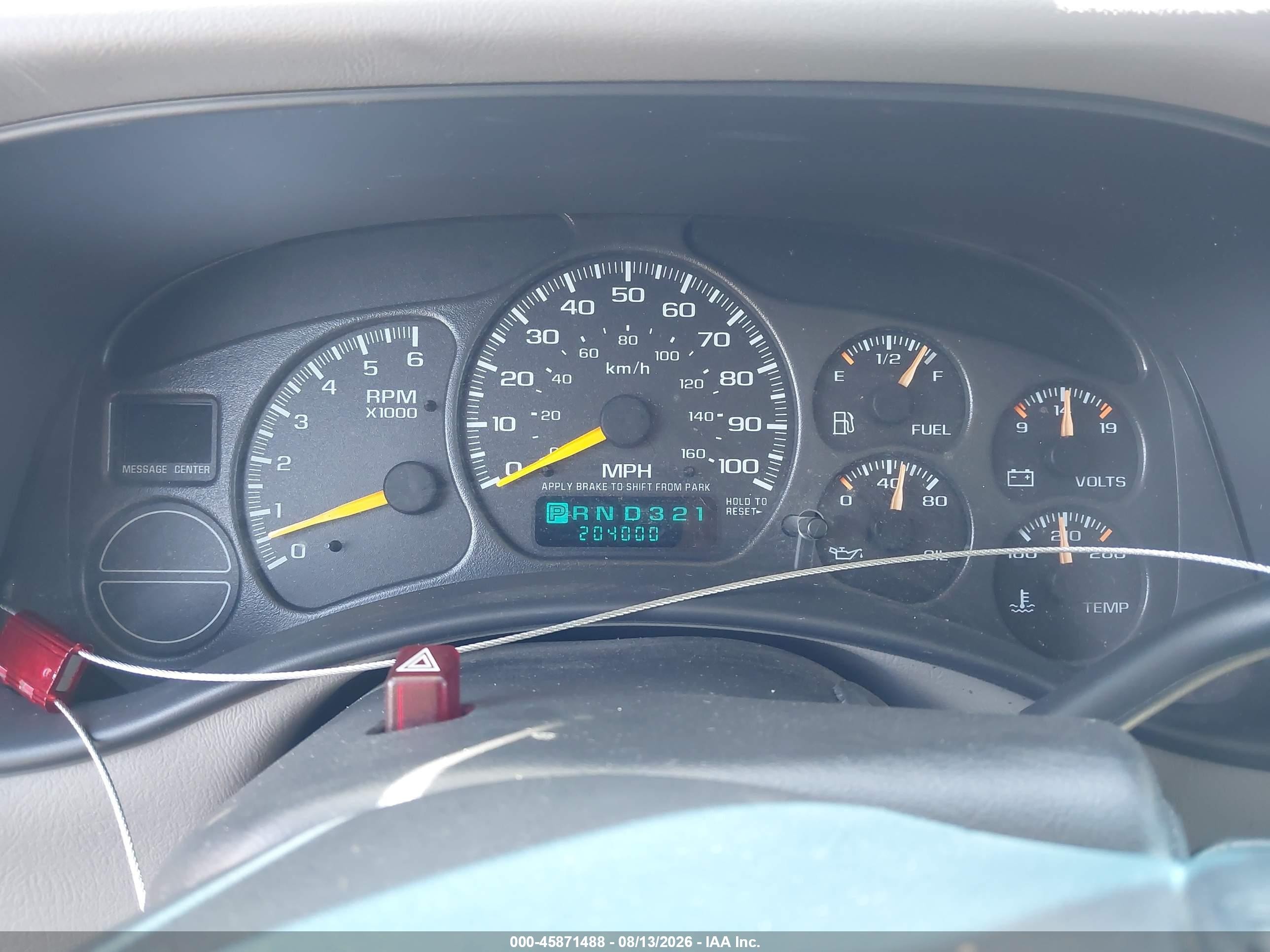2001 Chevrolet Tahoe Ls Серебряный vin: 1GNEC13T91R160200