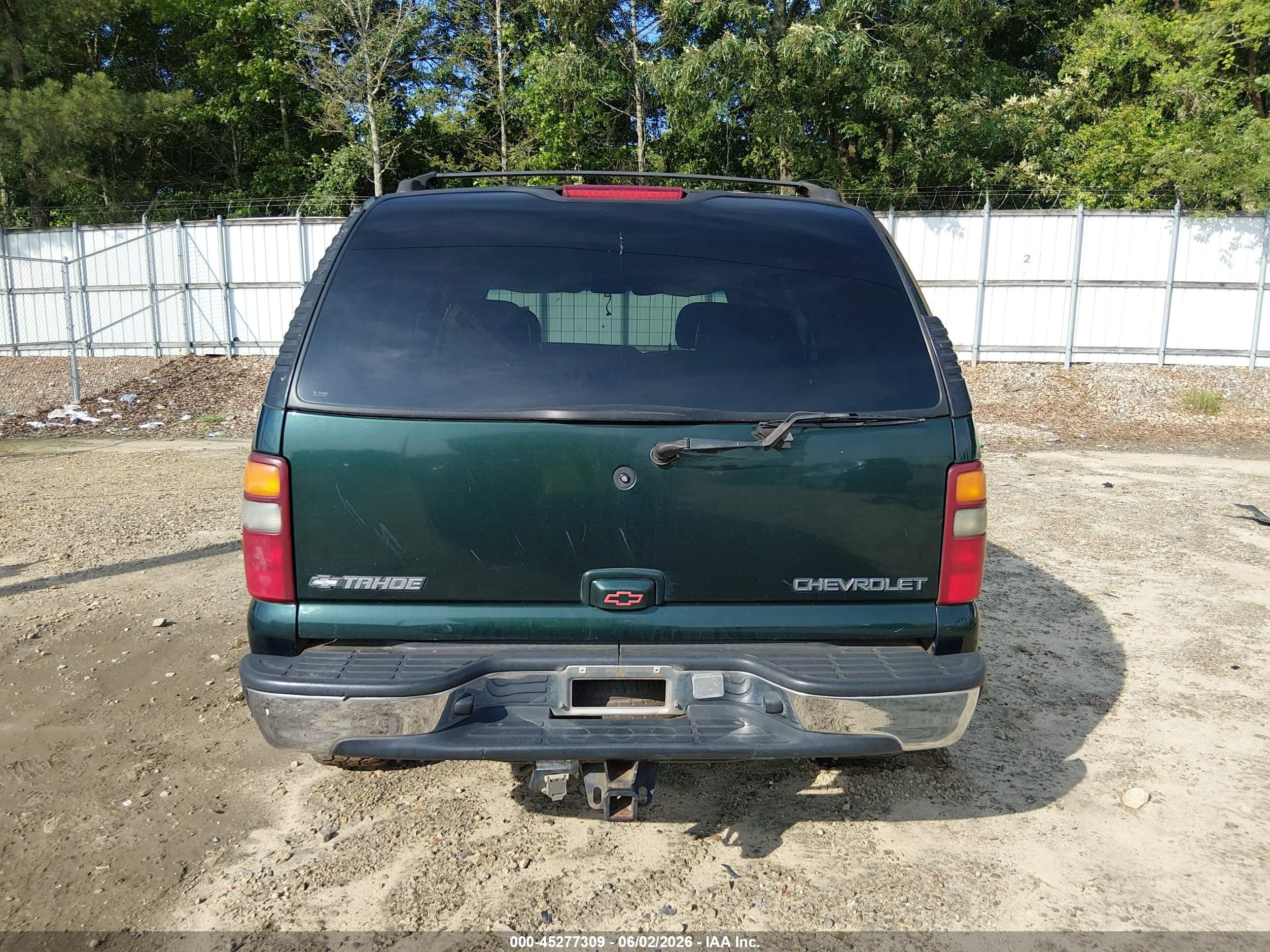 2001 Chevrolet Tahoe Lt Green vin: 1GNEC13TX1R136200
