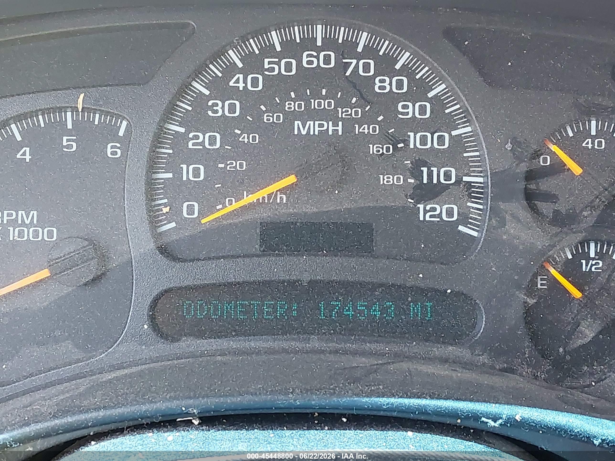 2003 Chevrolet Tahoe Lt Gray vin: 1GNEC13TX3J331070