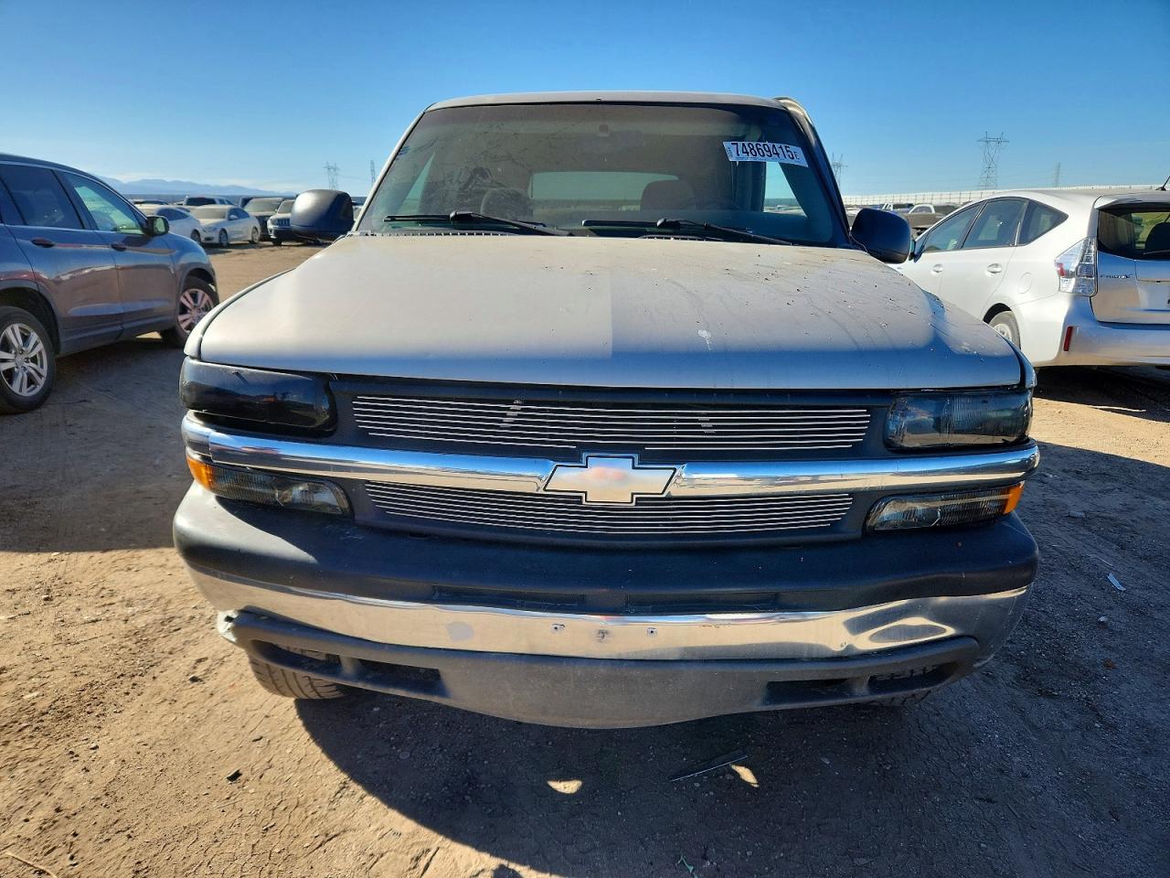 2004 Chevrolet Tahoe C1500 Gray vin: 1GNEC13TX4R312909