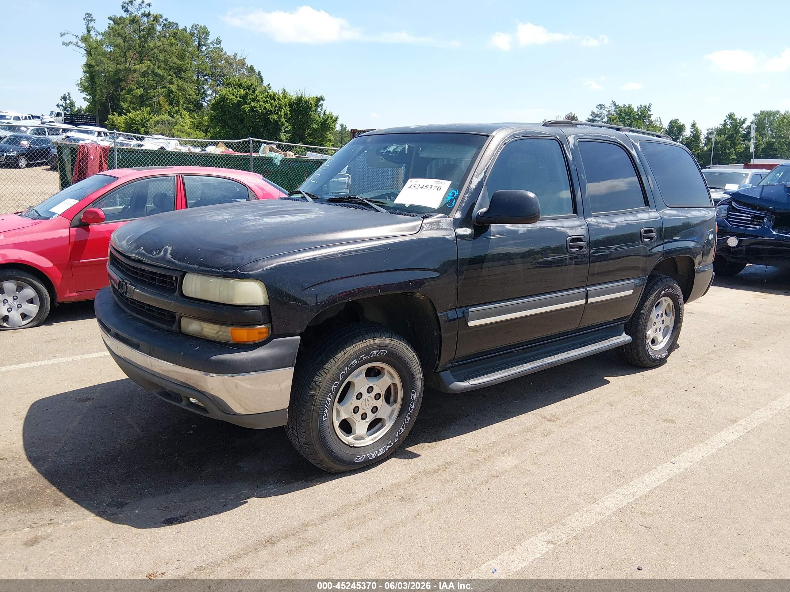 2004 Chevrolet Tahoe Ls Black vin: 1GNEC13V04J277328
