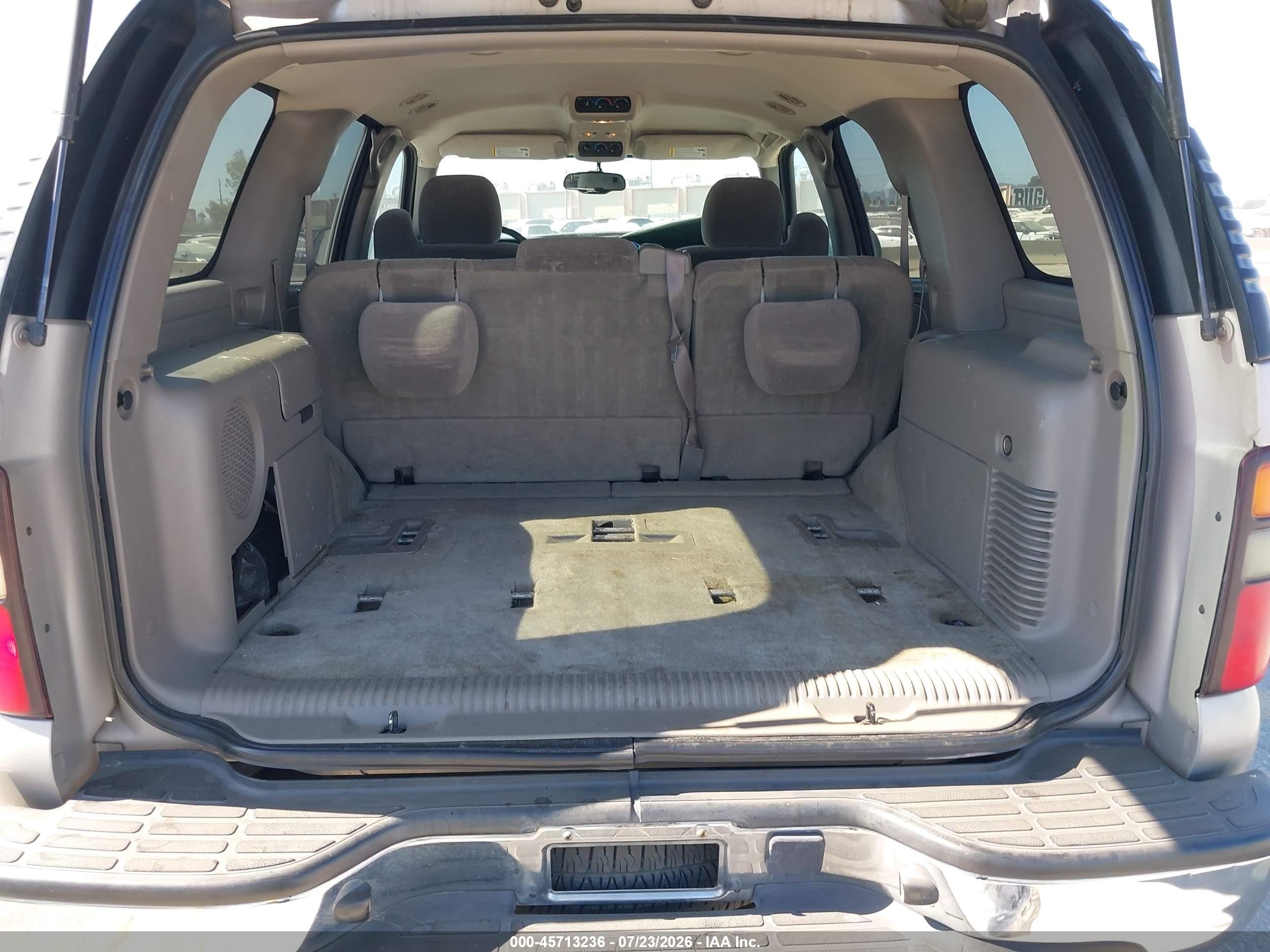 2004 Chevrolet Tahoe Ls Champagne vin: 1GNEC13V04R124658