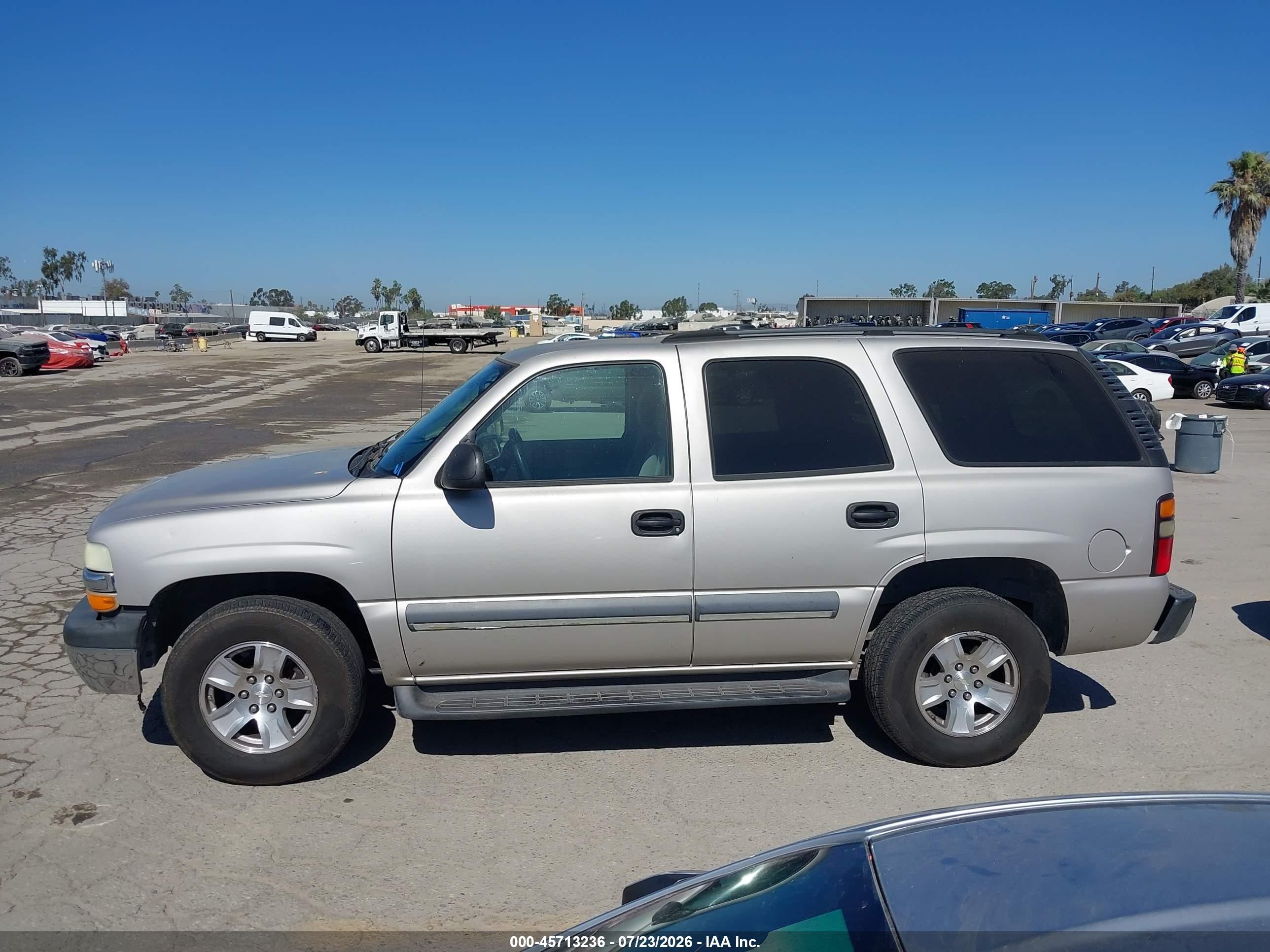 2004 Chevrolet Tahoe Ls Champagne vin: 1GNEC13V04R124658