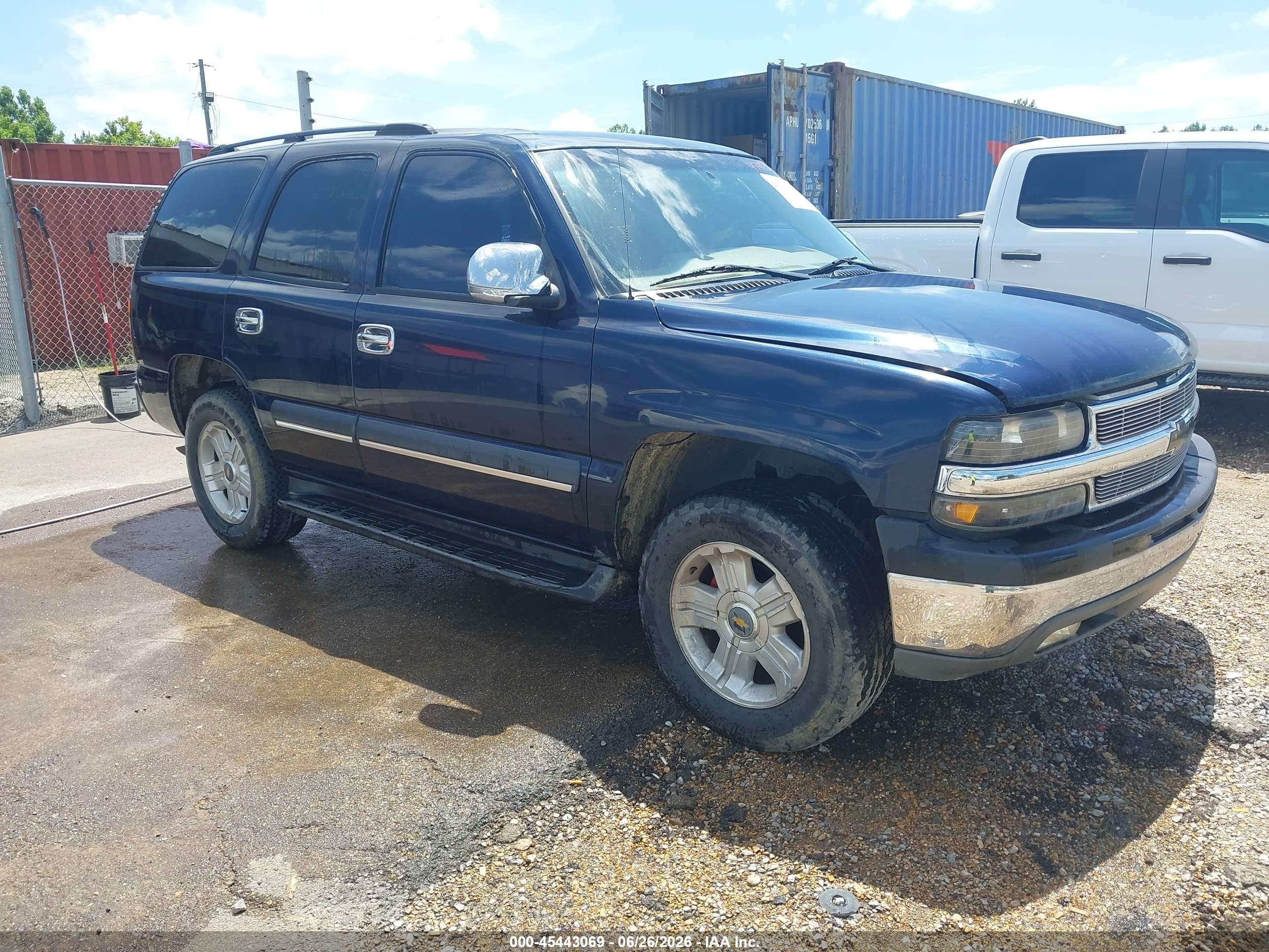 2004 Chevrolet Tahoe Ls Blue vin: 1GNEC13V04R126295