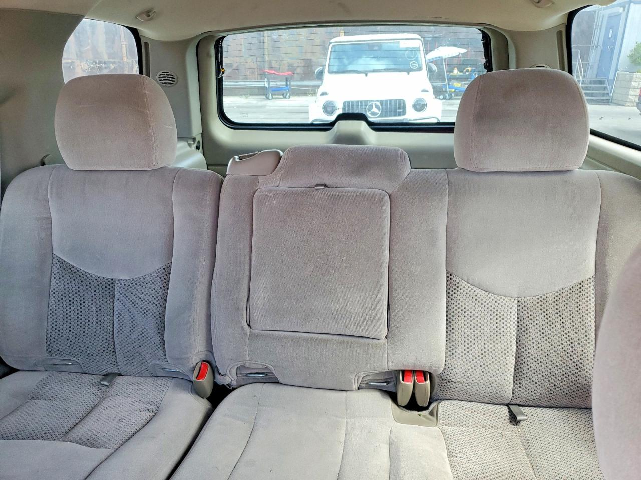 2005 Chevrolet Taho Red vin: 1GNEC13V05R244204