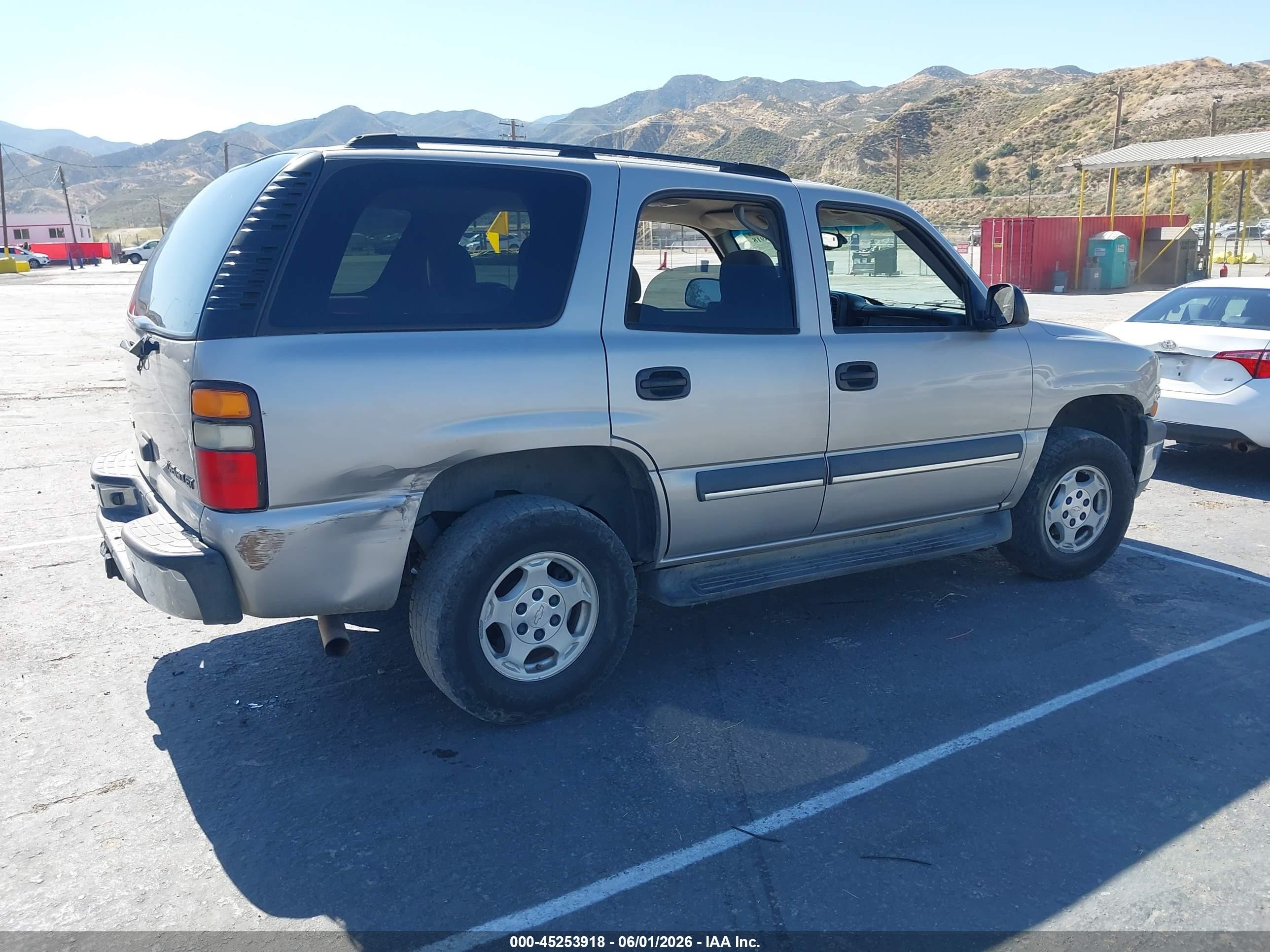 2004 Chevrolet Tahoe Ls Beige vin: 1GNEC13V14R112468