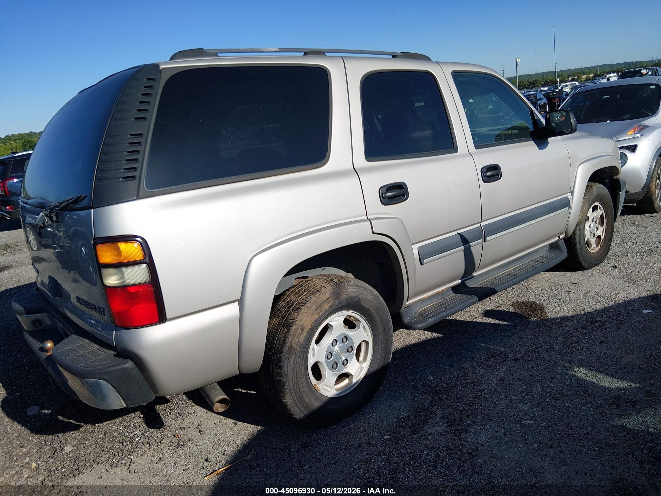2004 Chevrolet Tahoe Ls Gold vin: 1GNEC13V14R129397