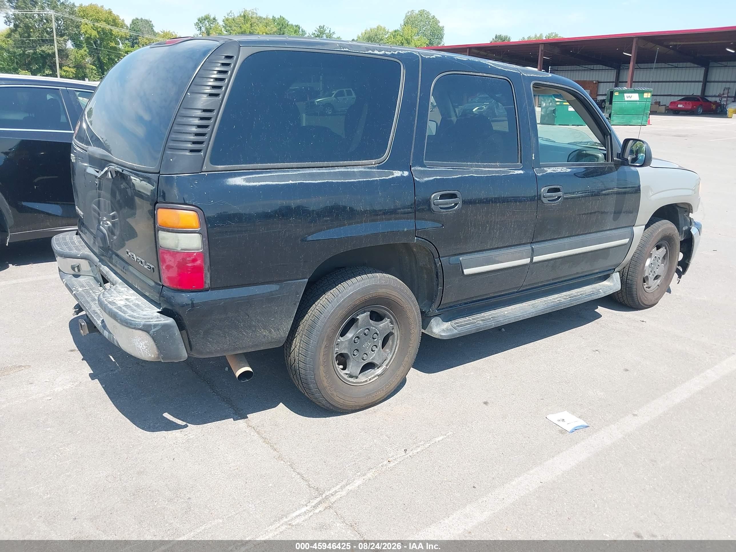 2004 Chevrolet Tahoe Ls Black vin: 1GNEC13V24J327873
