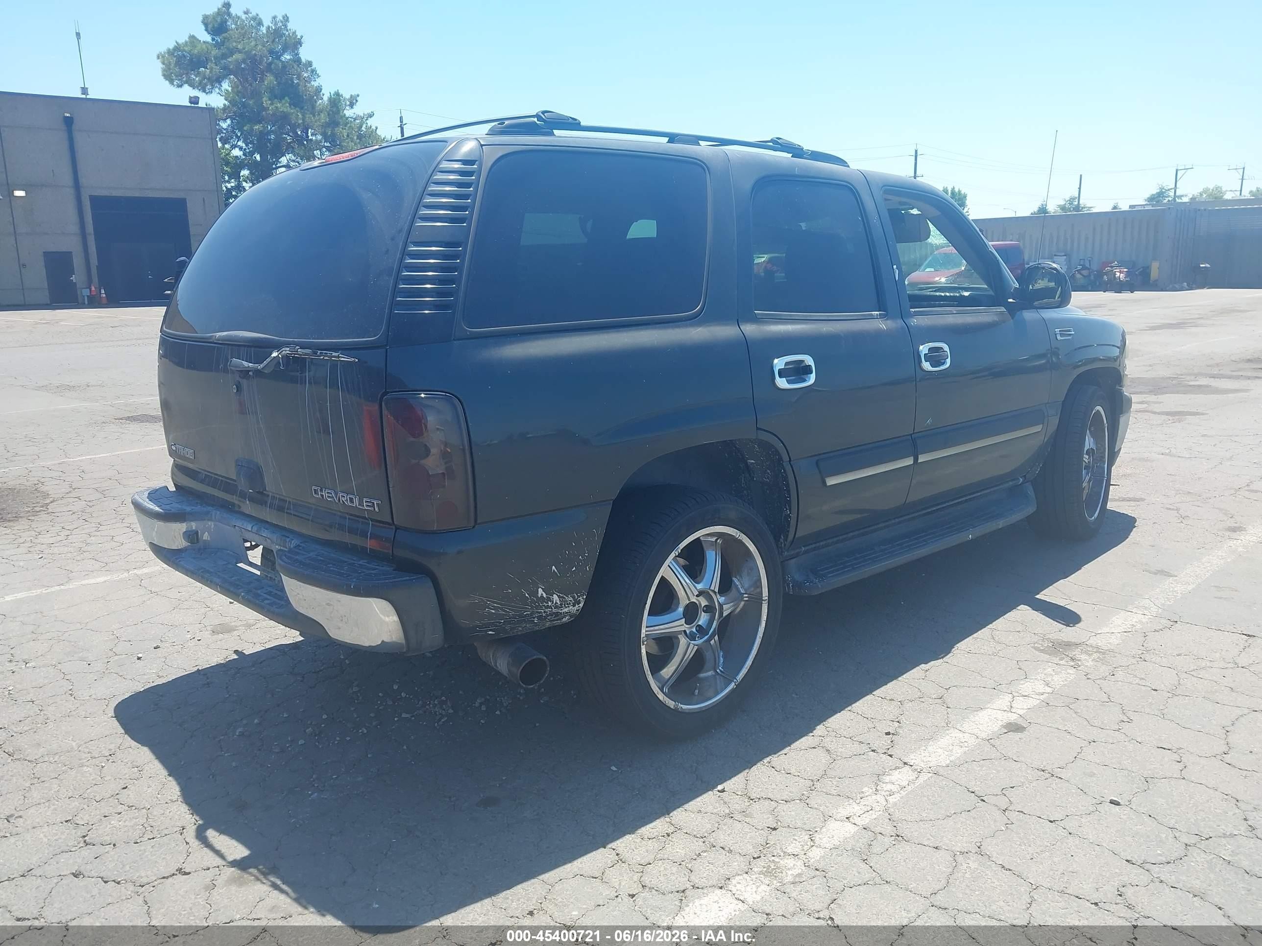 2004 Chevrolet Tahoe Ls Gray vin: 1GNEC13V24R230903
