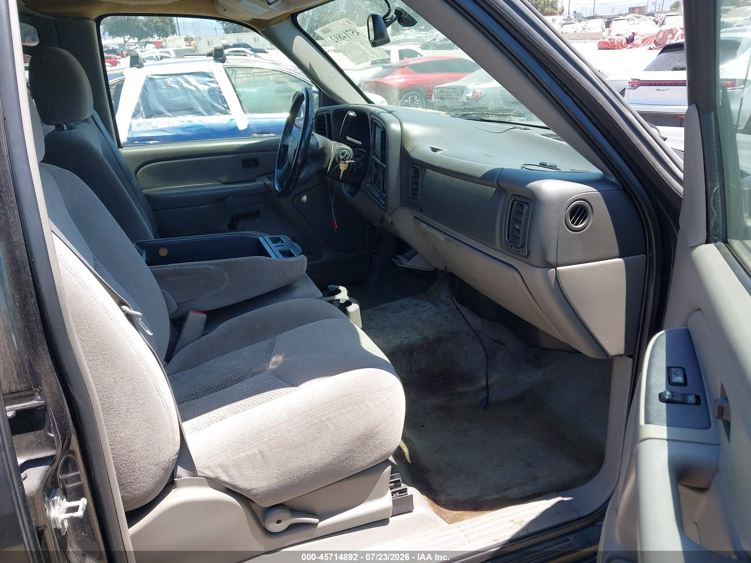 2004 Chevrolet Tahoe Ls Gray vin: 1GNEC13V24R284346